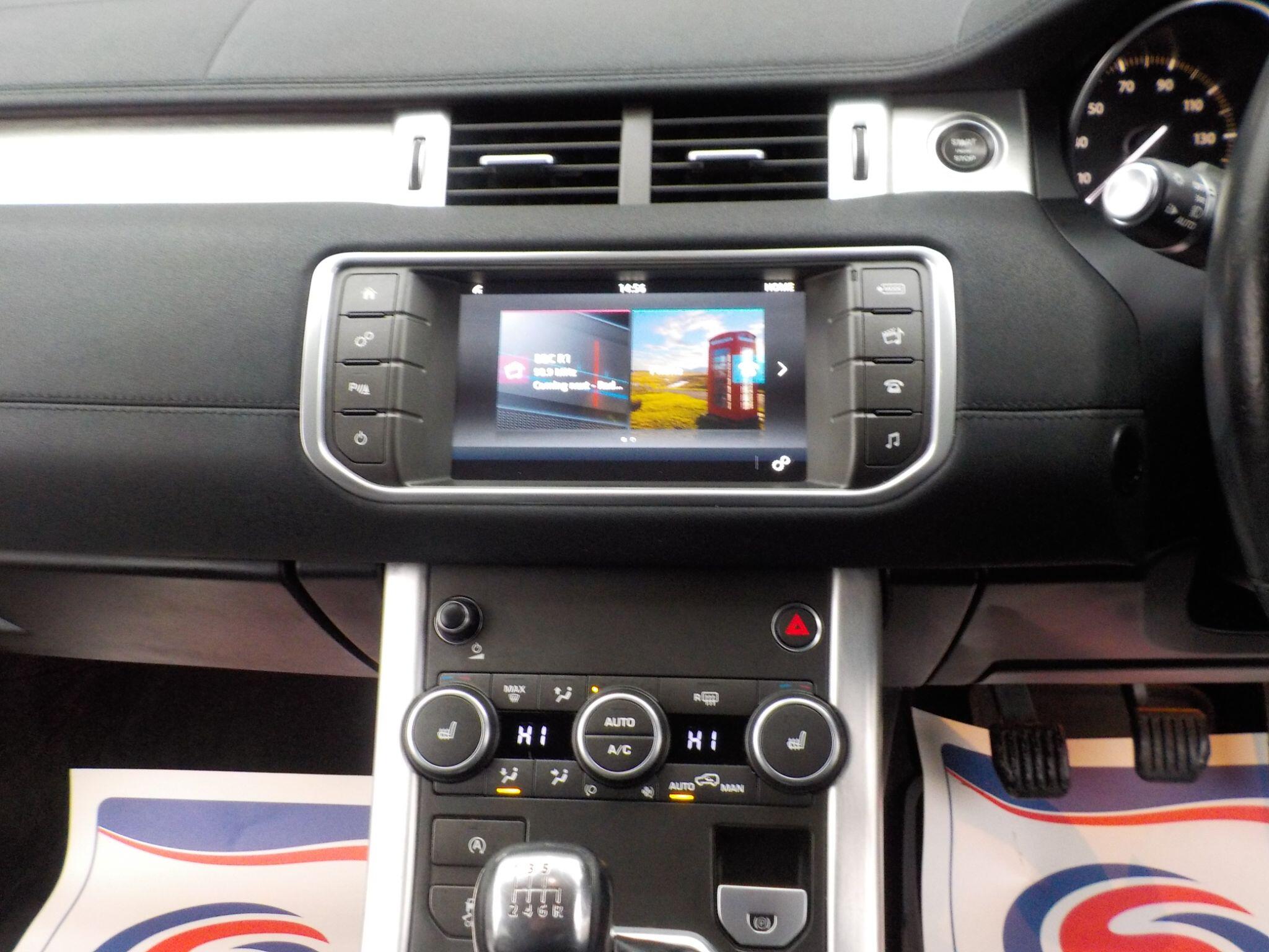 Land Rover Range Rover Evoque 2.0 eD4 SE FWD Euro 6 (s/s) 5dr