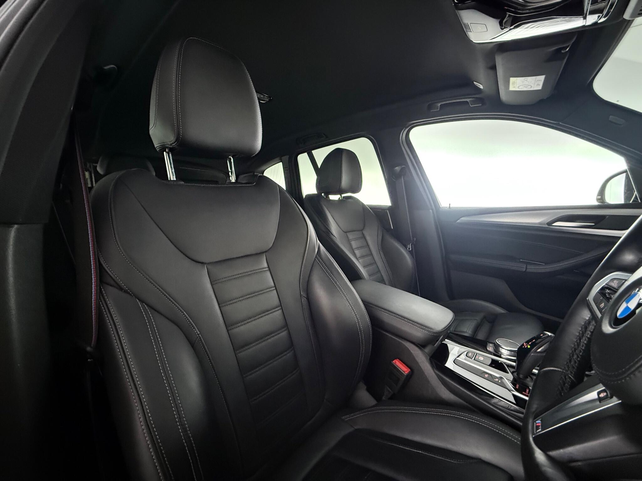 BMW X3 view 33
