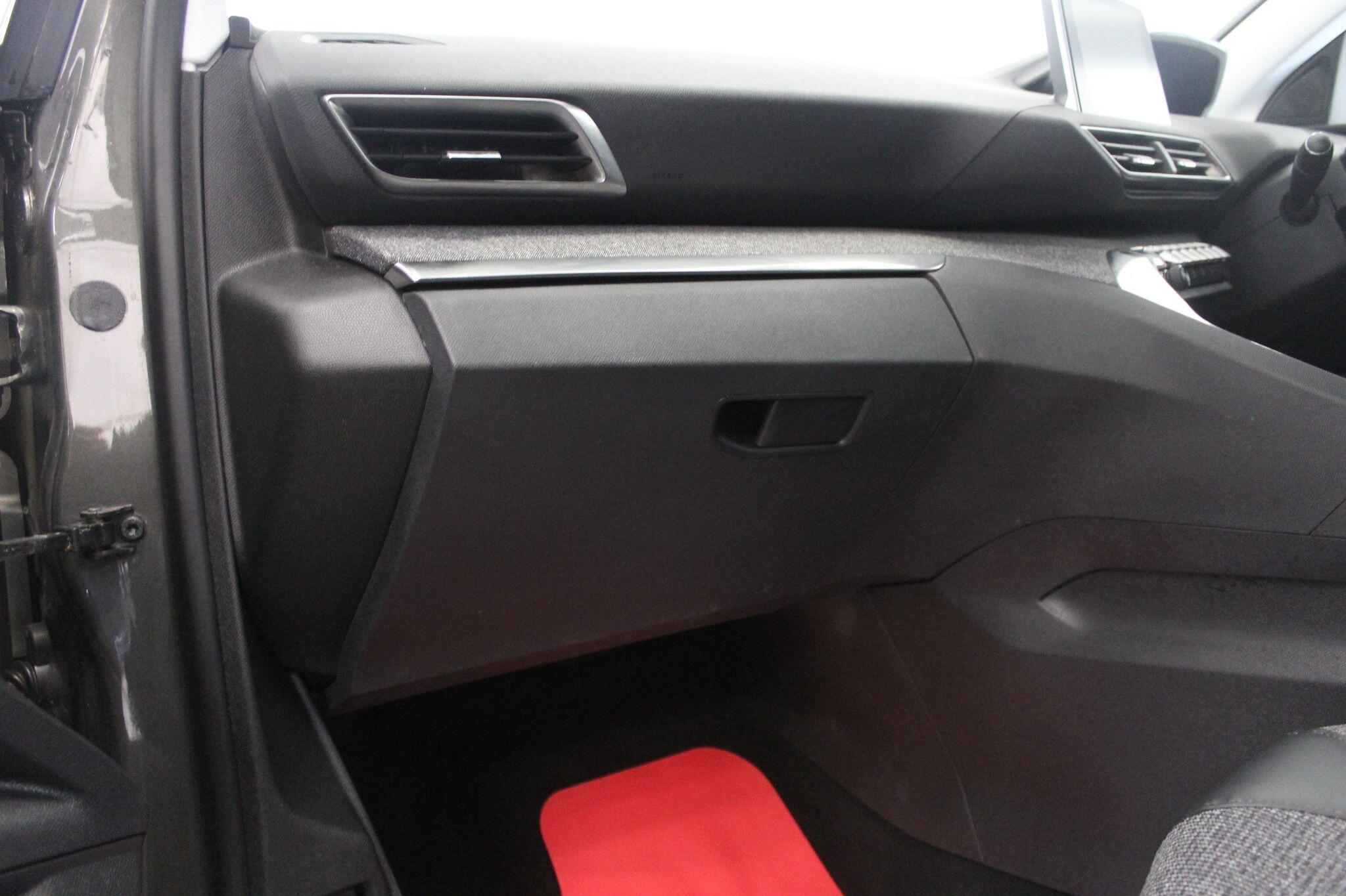 Peugeot 3008 view 31