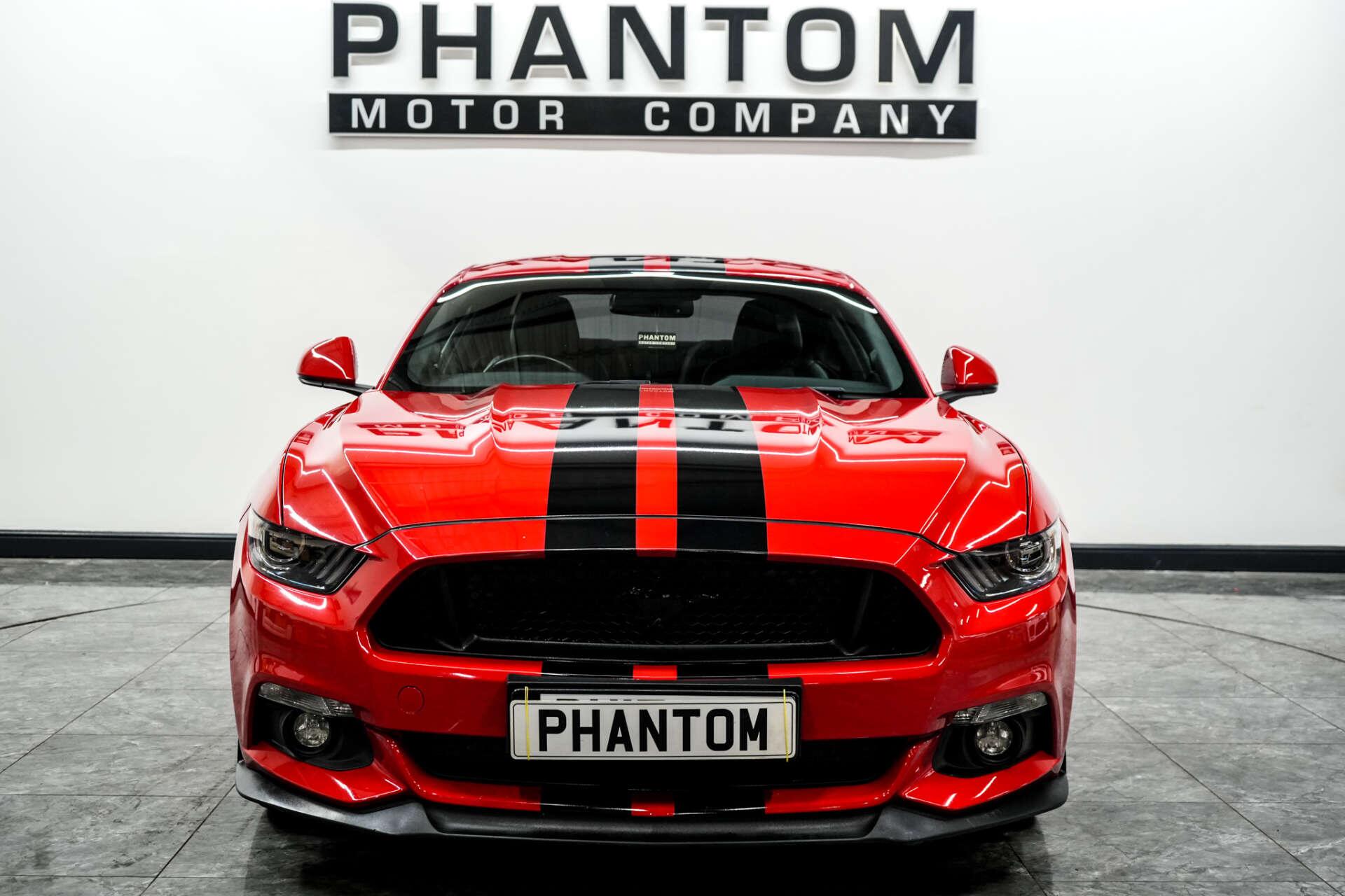Ford Mustang view 2