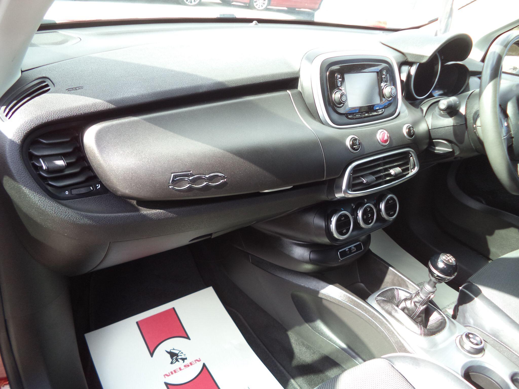 Fiat 500x view 32