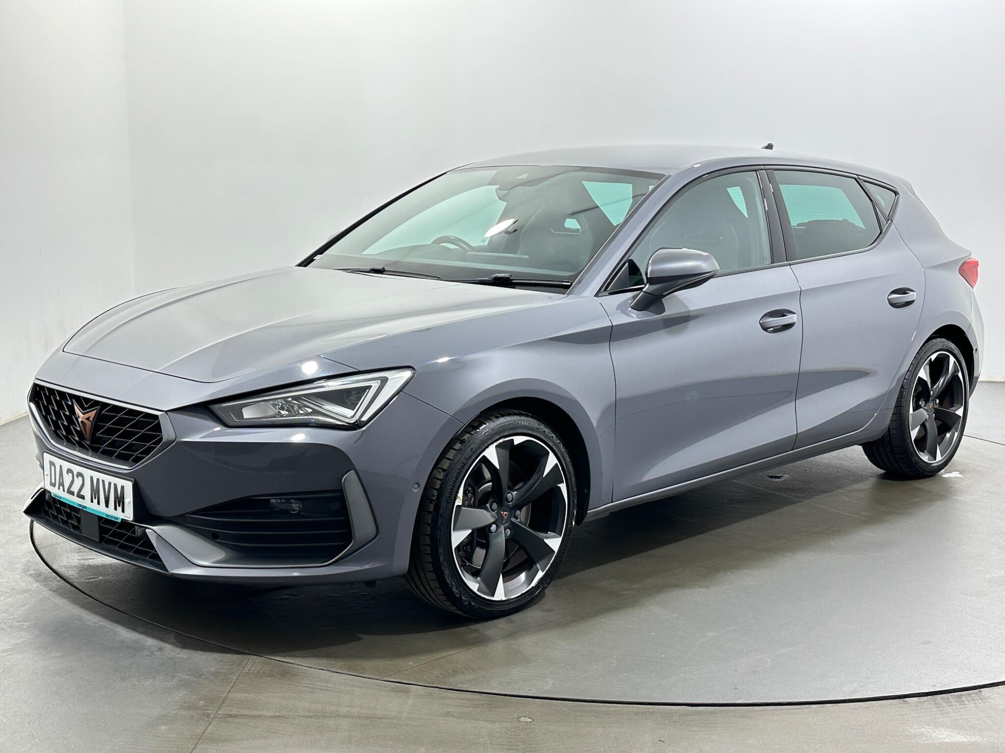 CUPRA Leon view 4