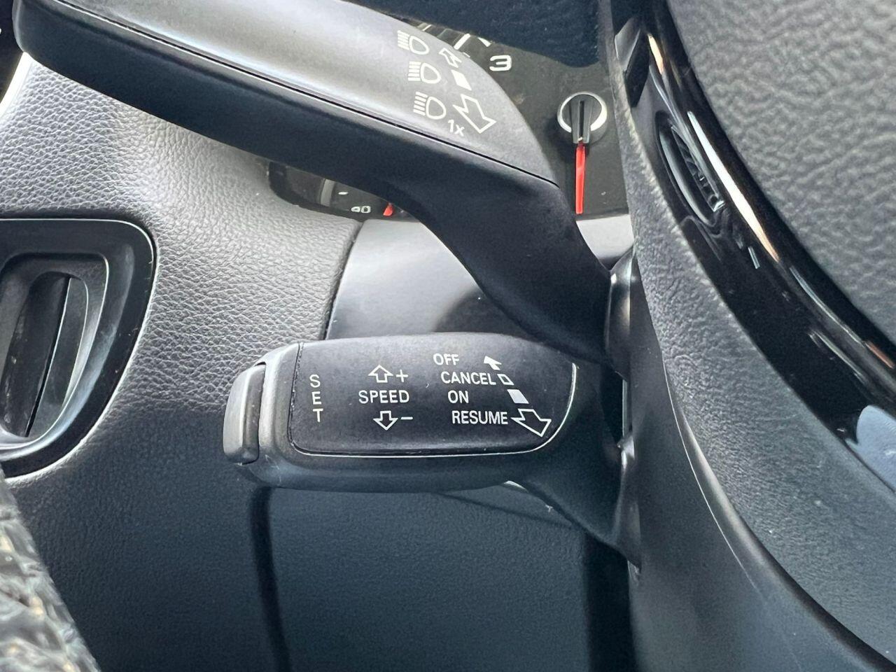 Audi Q5 view 29