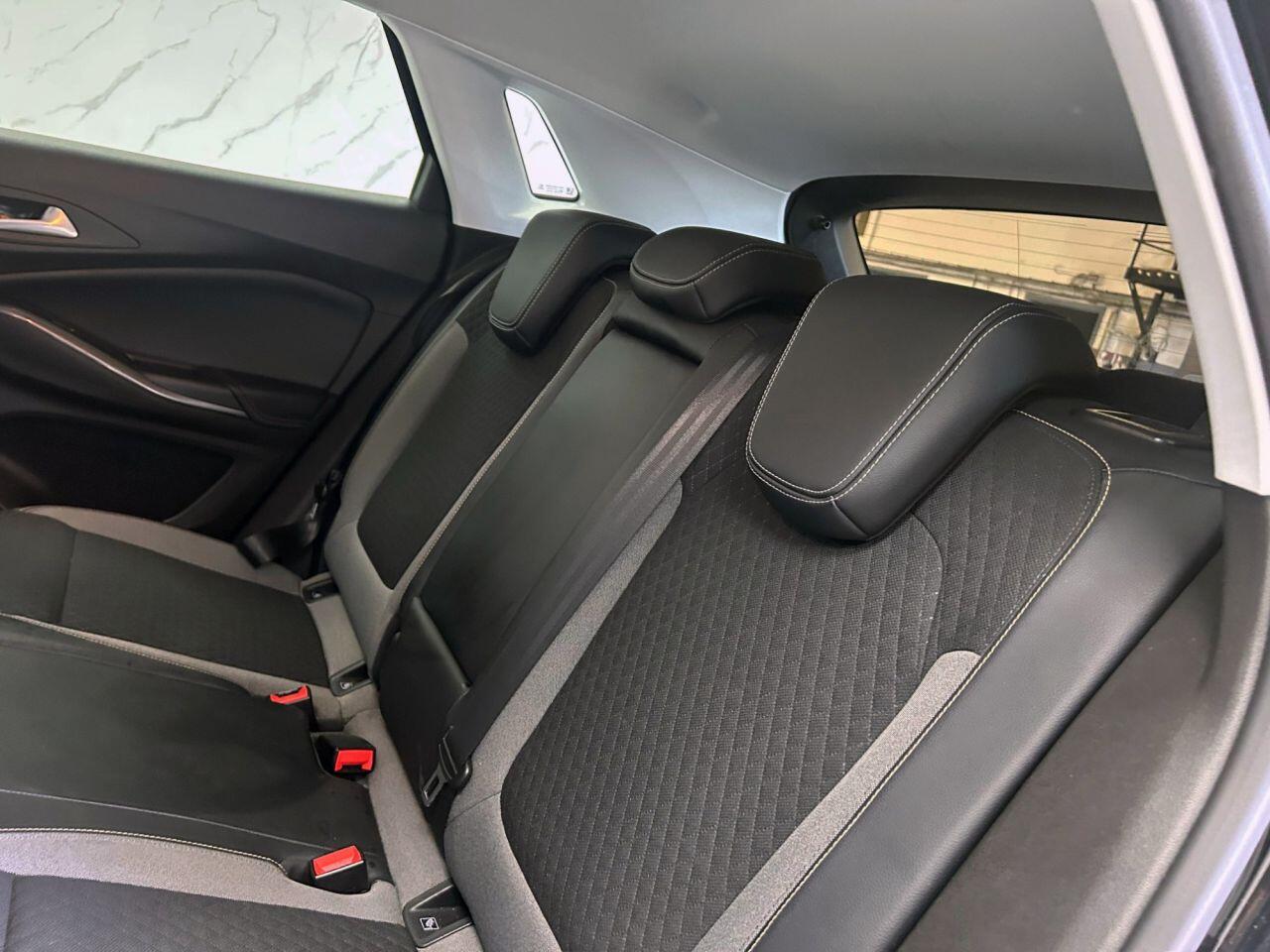 Vauxhall Grandland X view 20