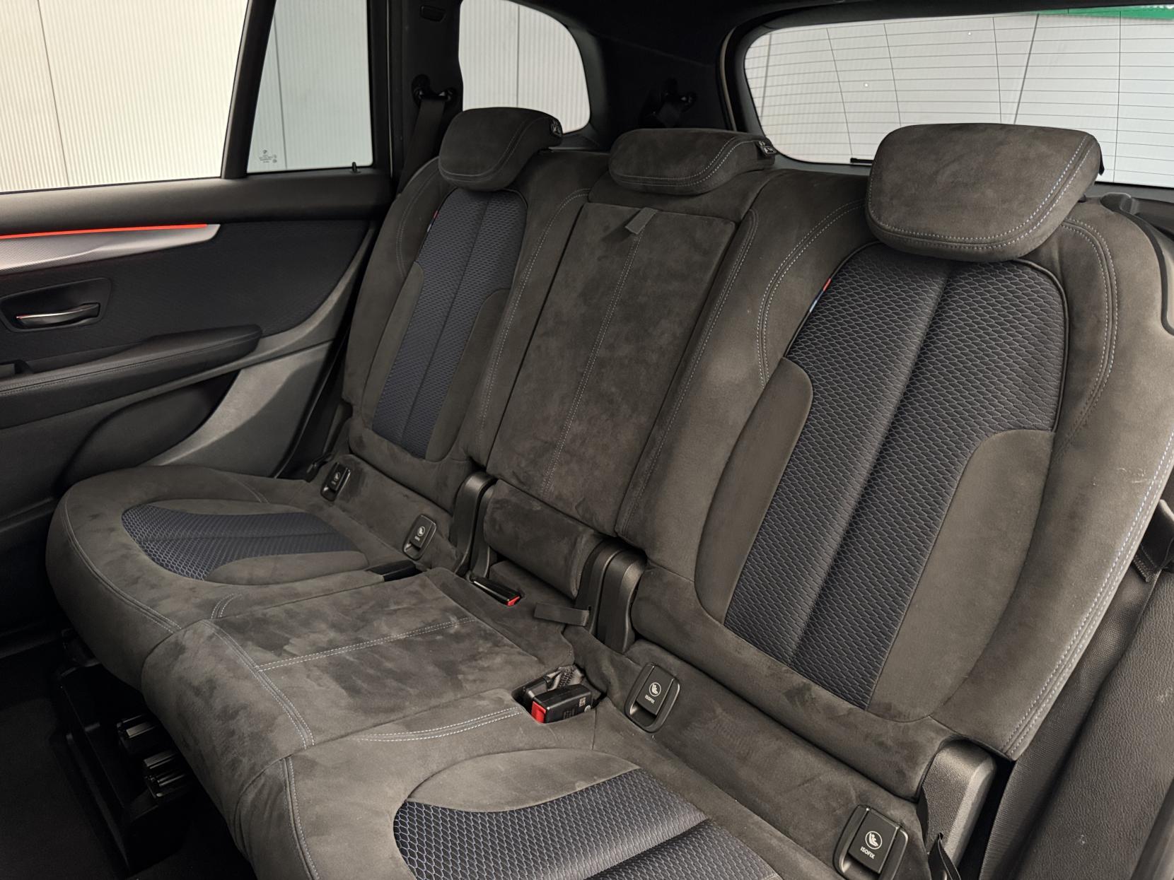 BMW 2 Series view 47