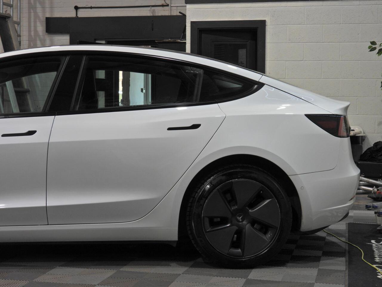 Tesla Model 3 view 9