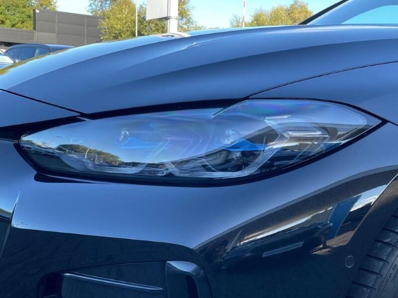 BMW i4 view 51