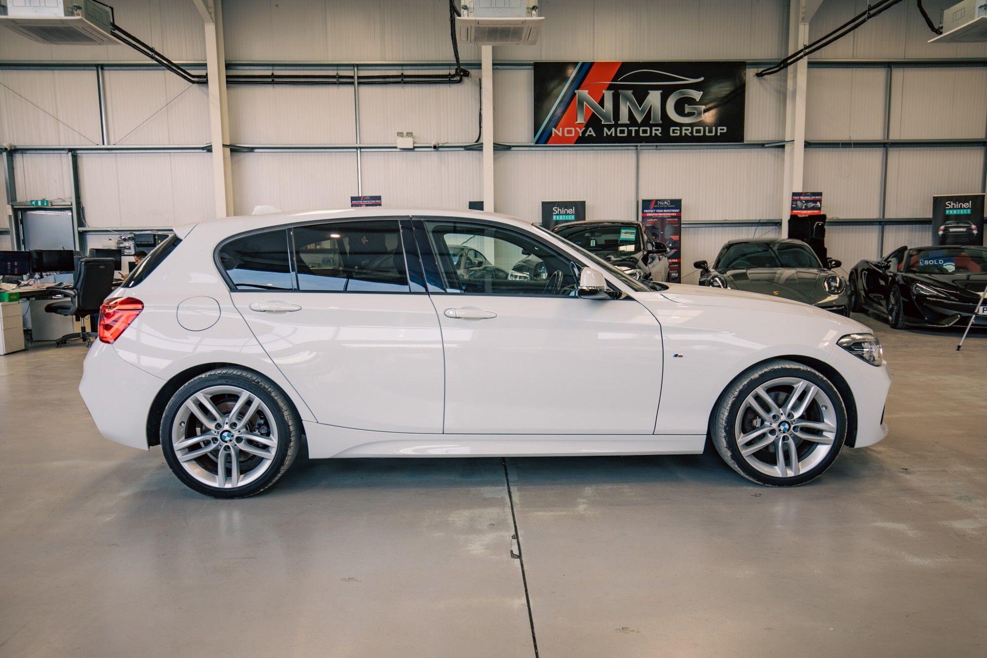 BMW 1 Series view 26
