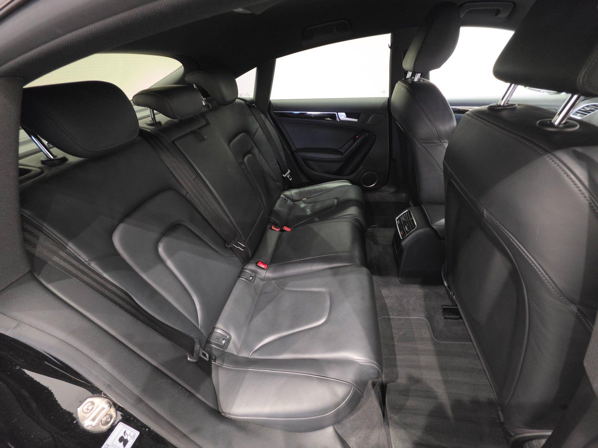 Audi A5 view 22