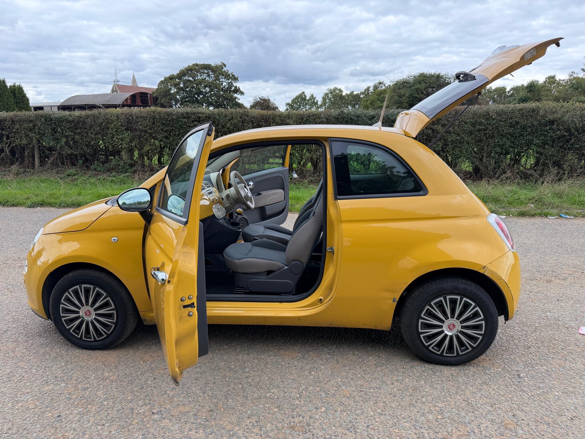 Fiat 500 view 13