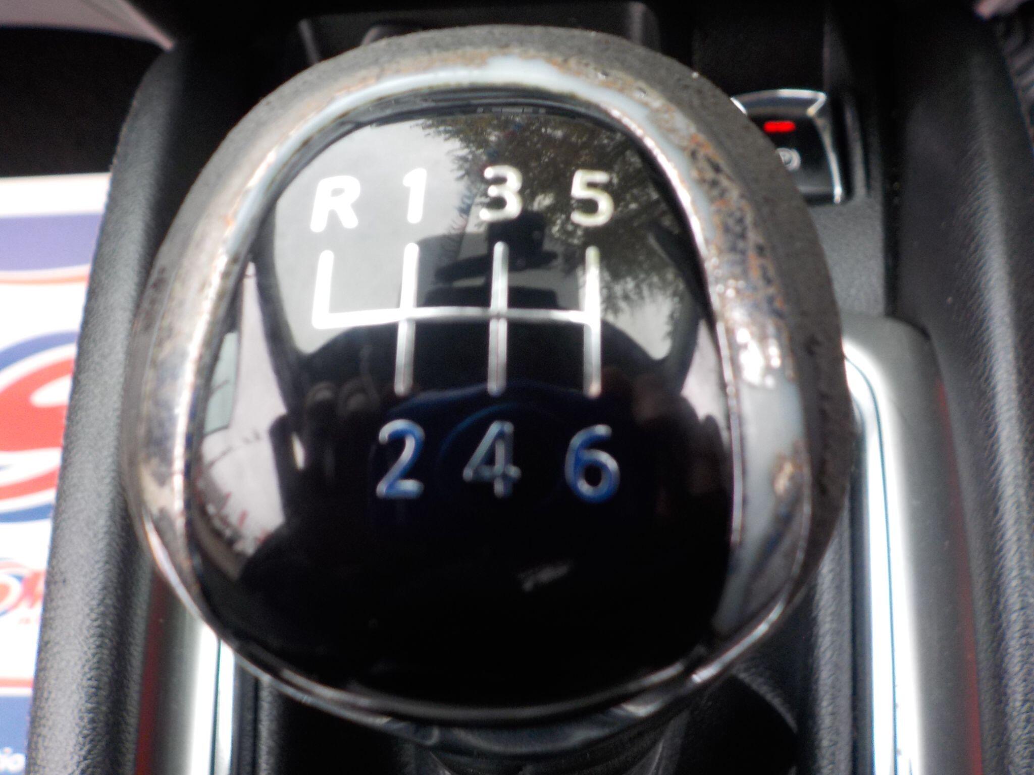 Nissan Qashqai 1.5 dCi Acenta 2WD Euro 5 (s/s) 5dr