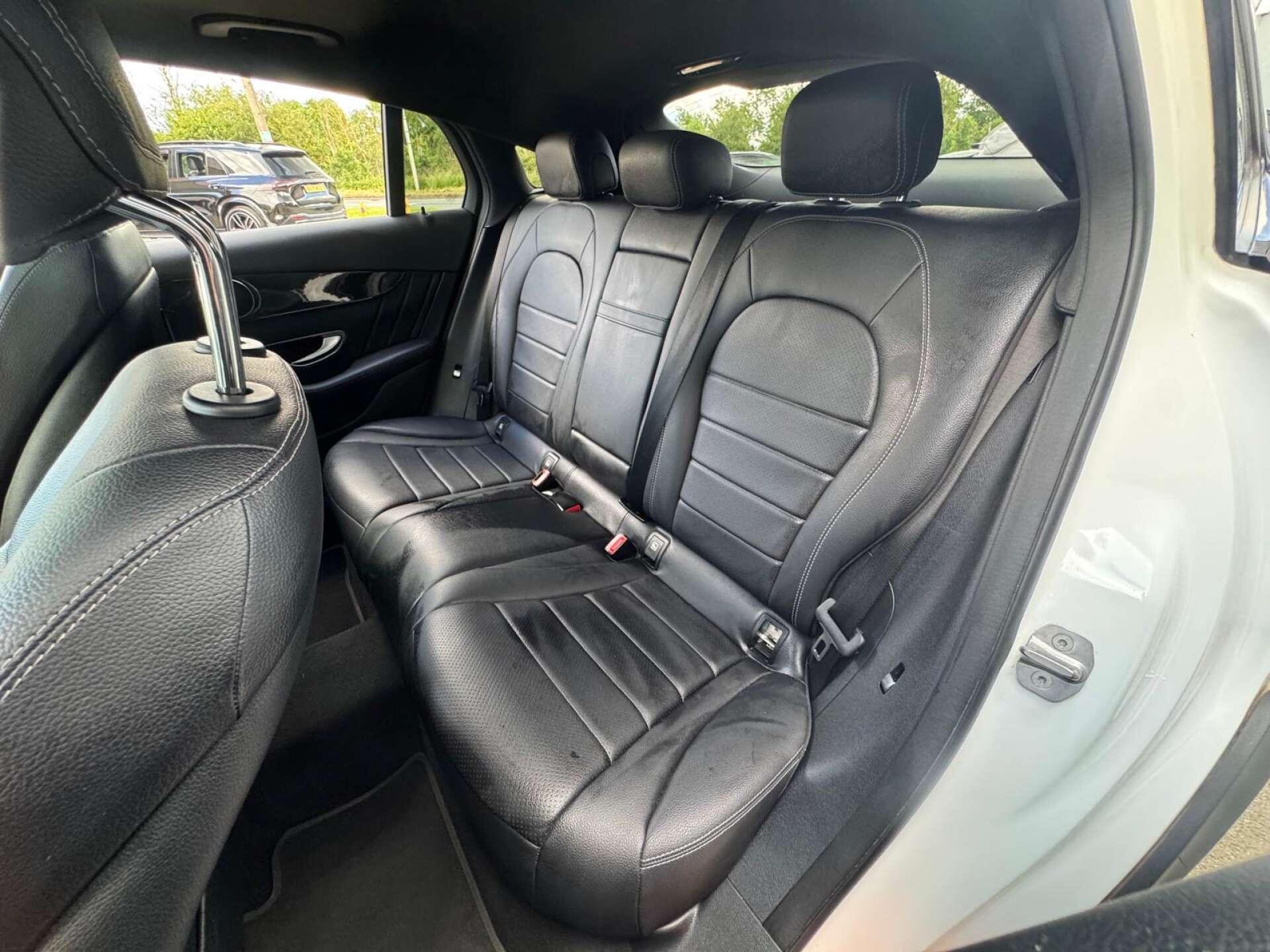 Mercedes-Benz GLC view 31