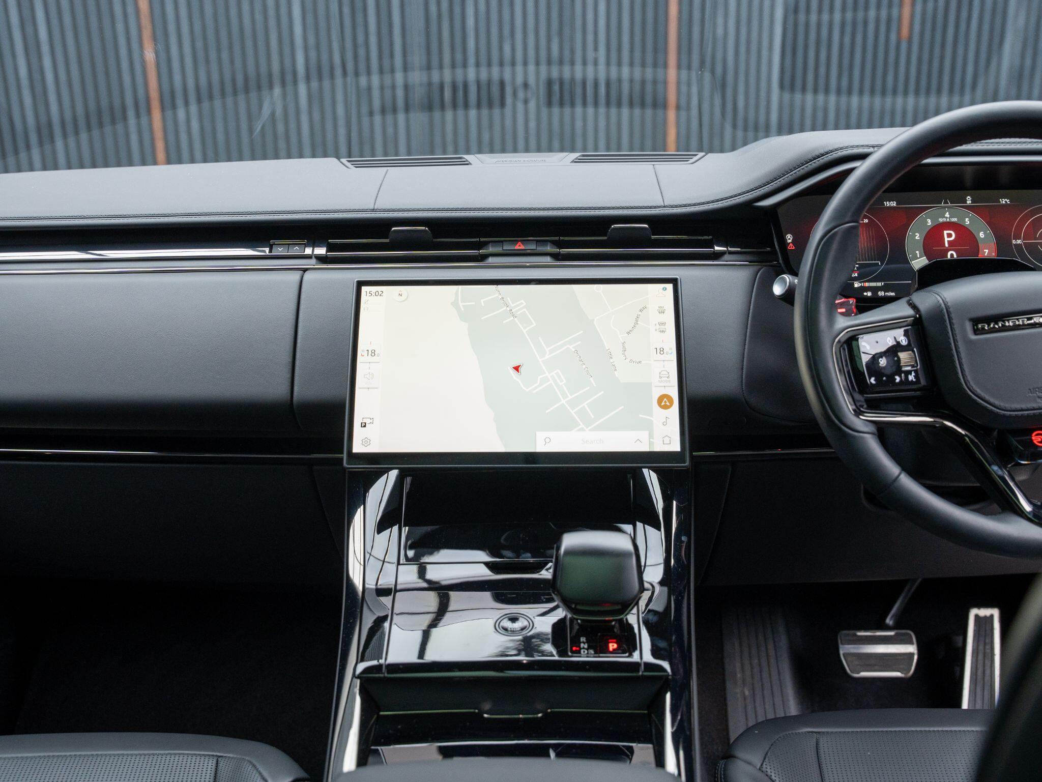 Land Rover Range Rover Sport view 42