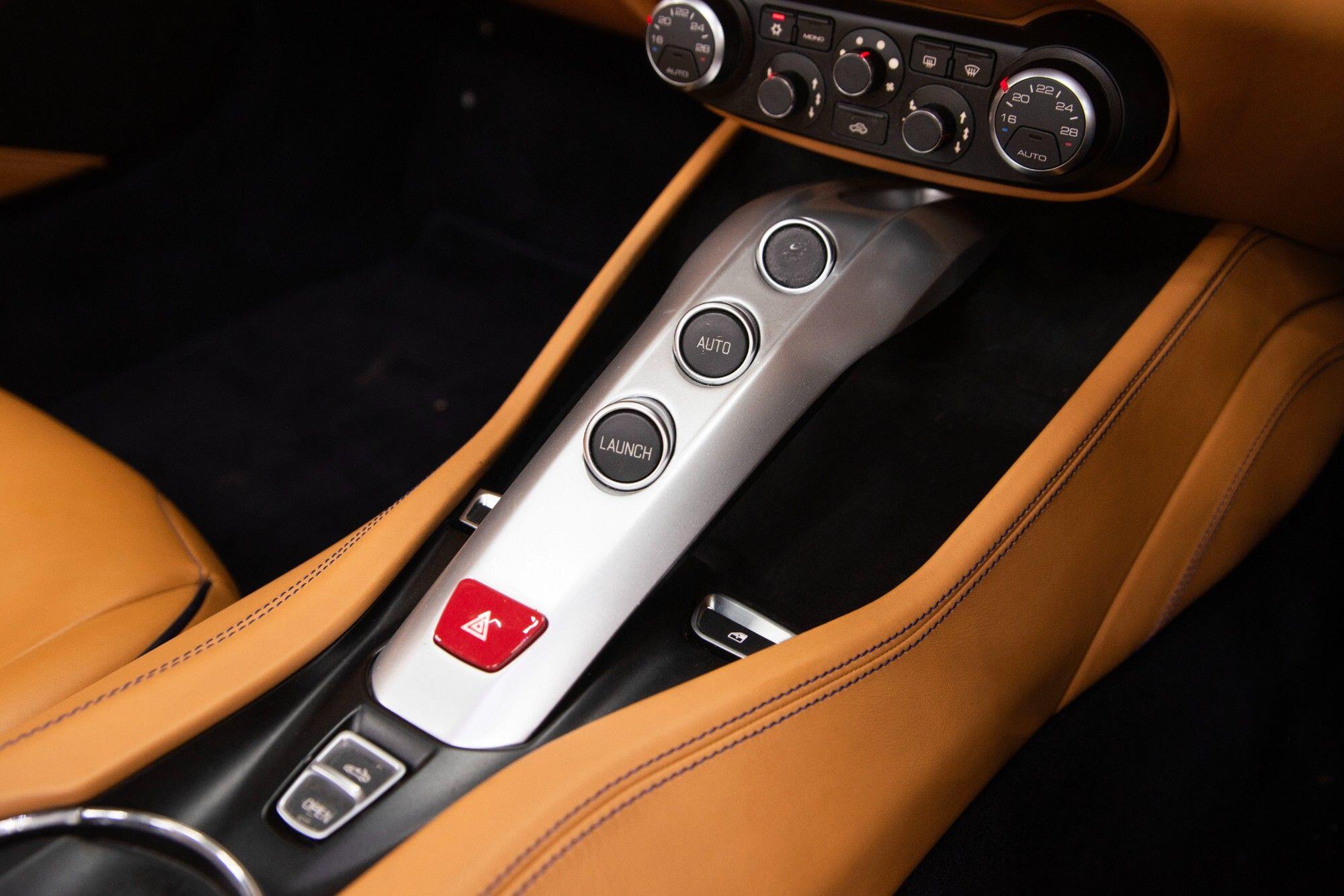 Ferrari California view 35