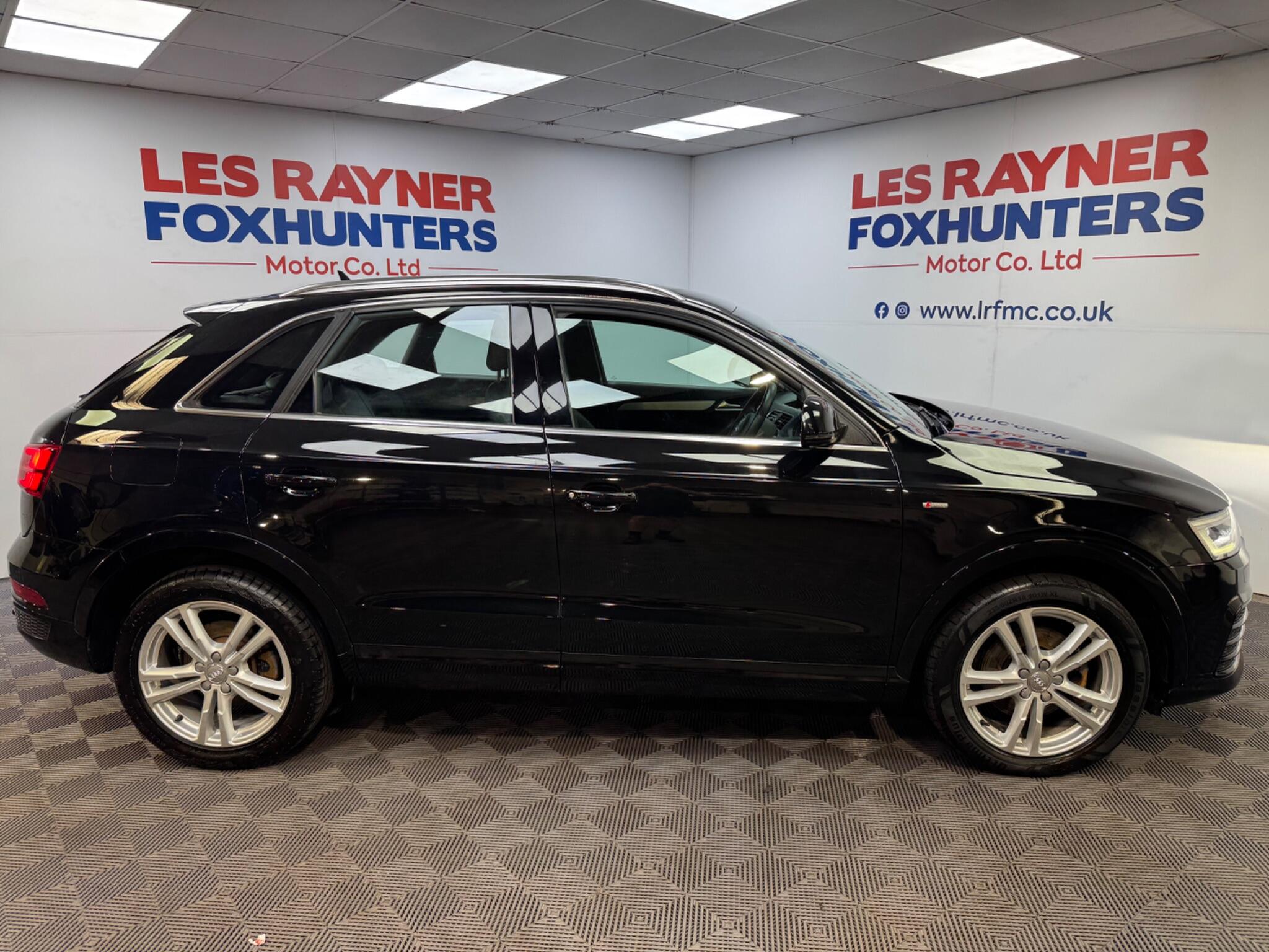 Audi Q3 view 2