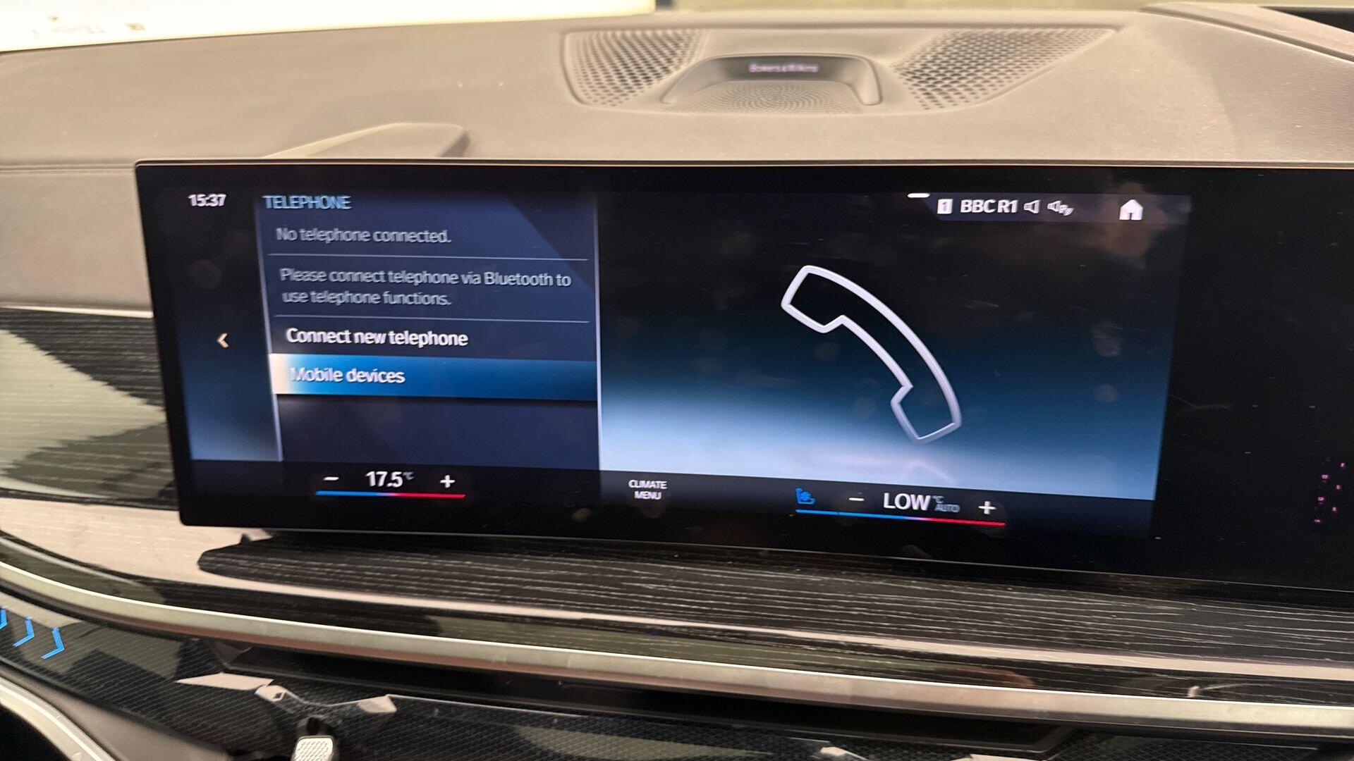 BMW X7 view 31