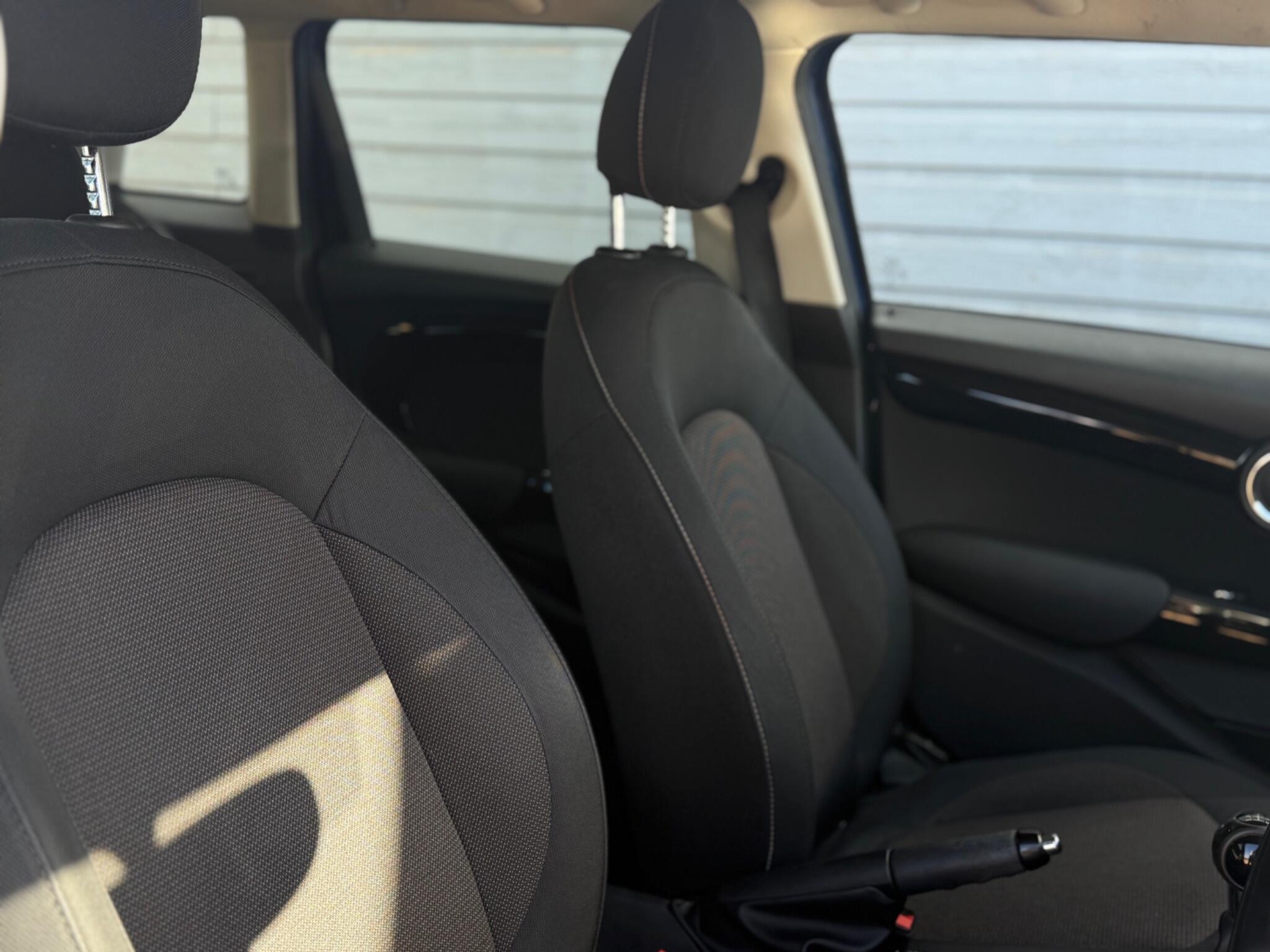 MINI Hatch view 16