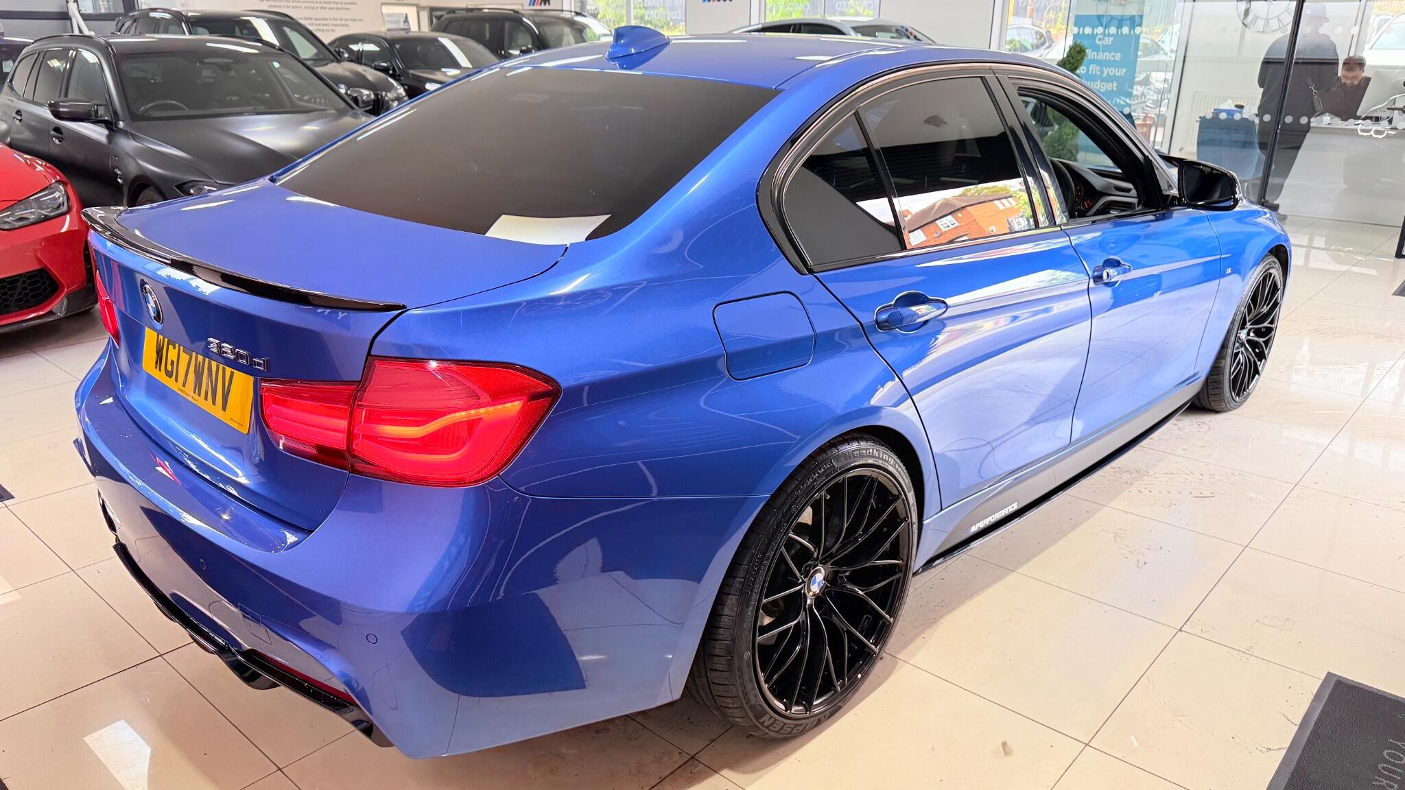 BMW 3 Series view 38