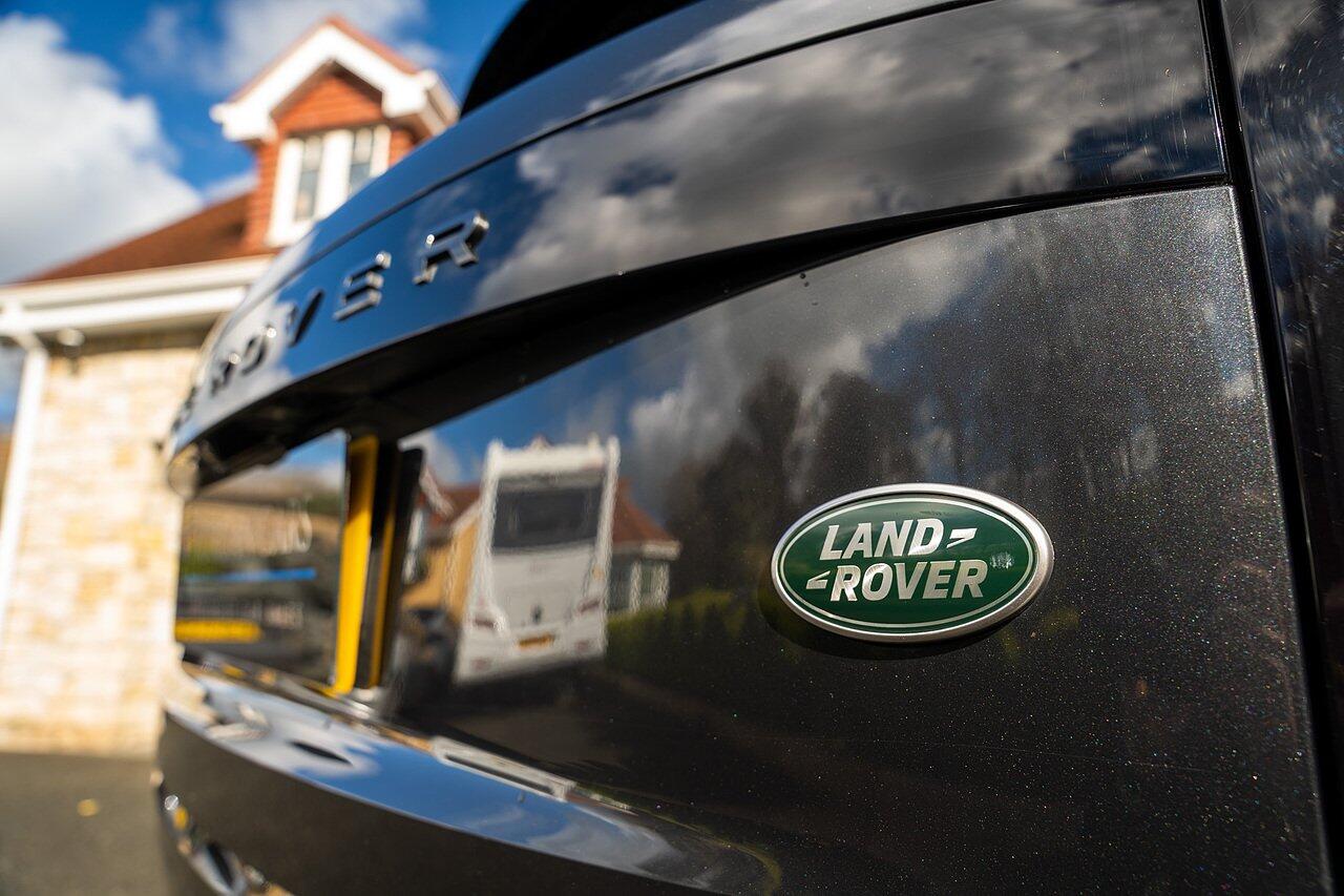 Land Rover Range Rover view 17