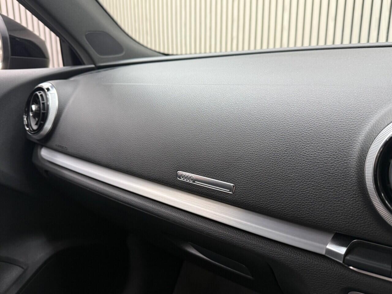 Audi A3 view 21