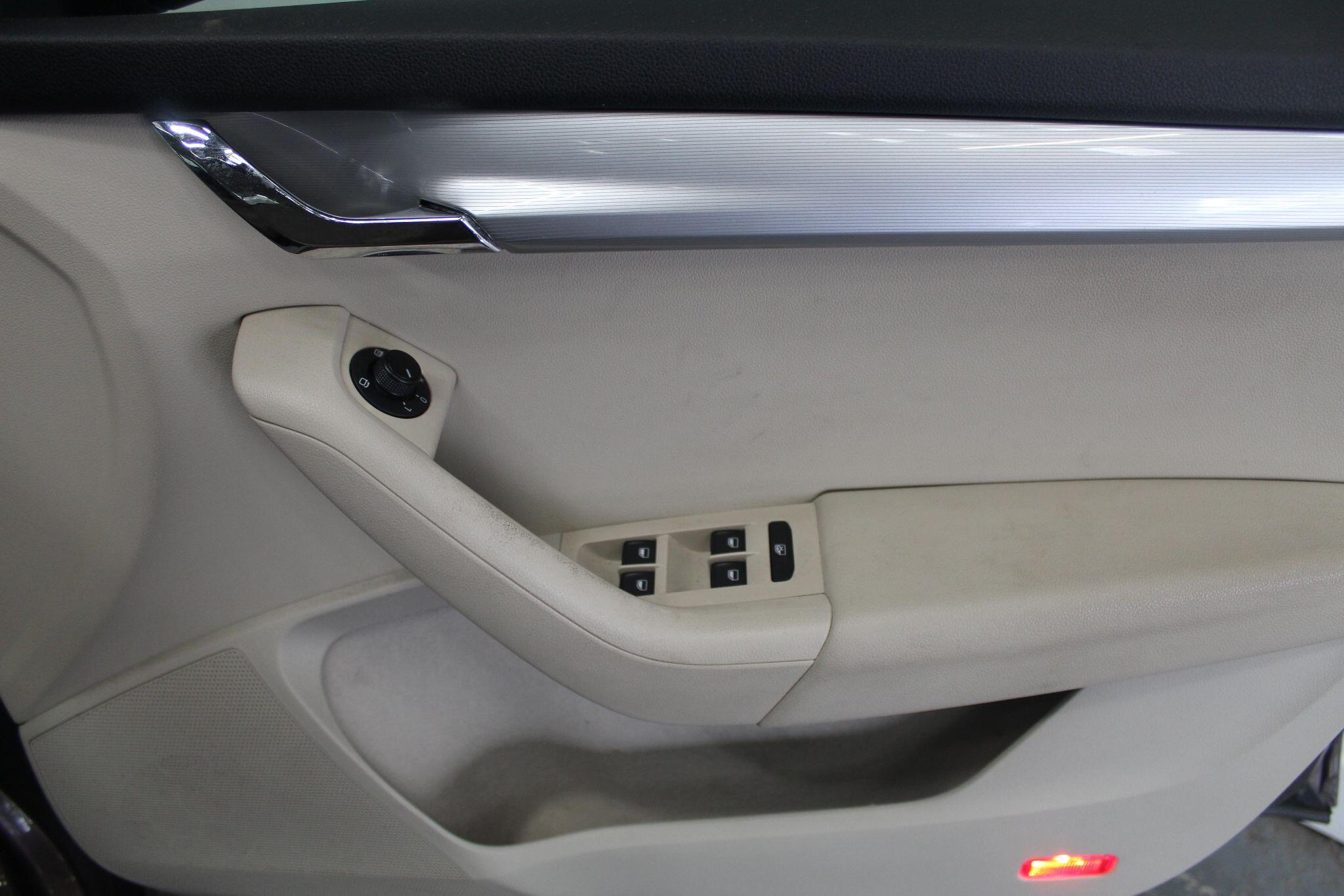 Skoda Octavia view 44