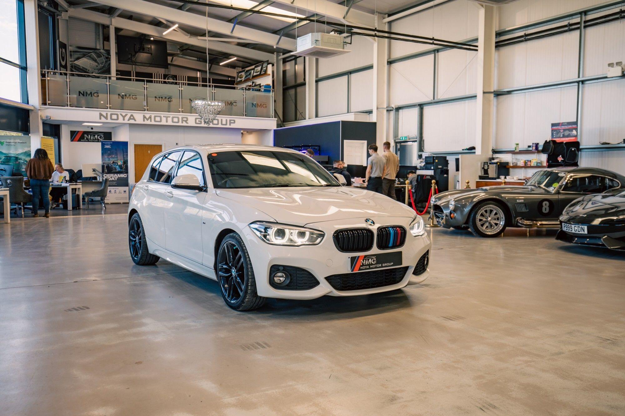 BMW 1 Series view 22