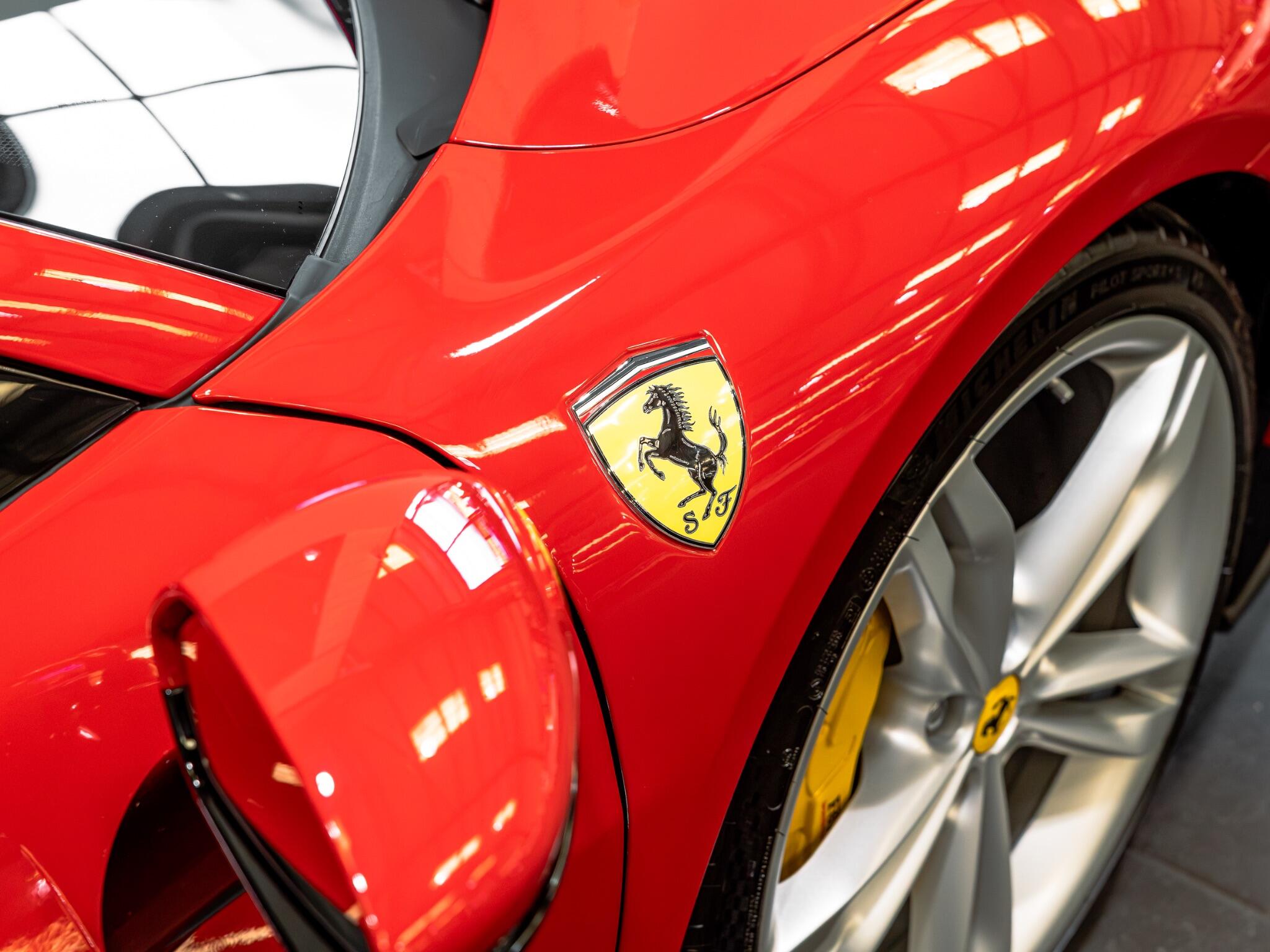 Ferrari 296 GTS view 17