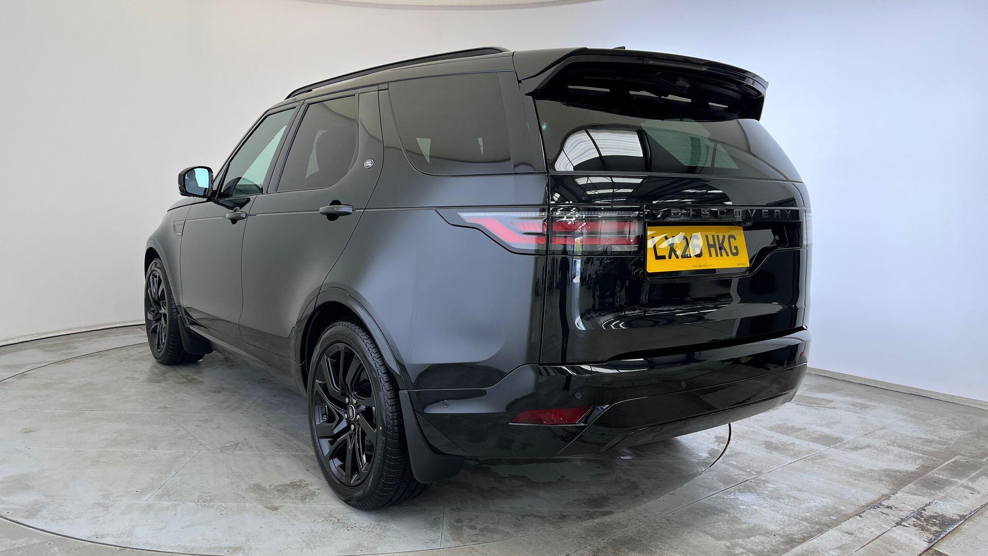 Land Rover Discovery view 30