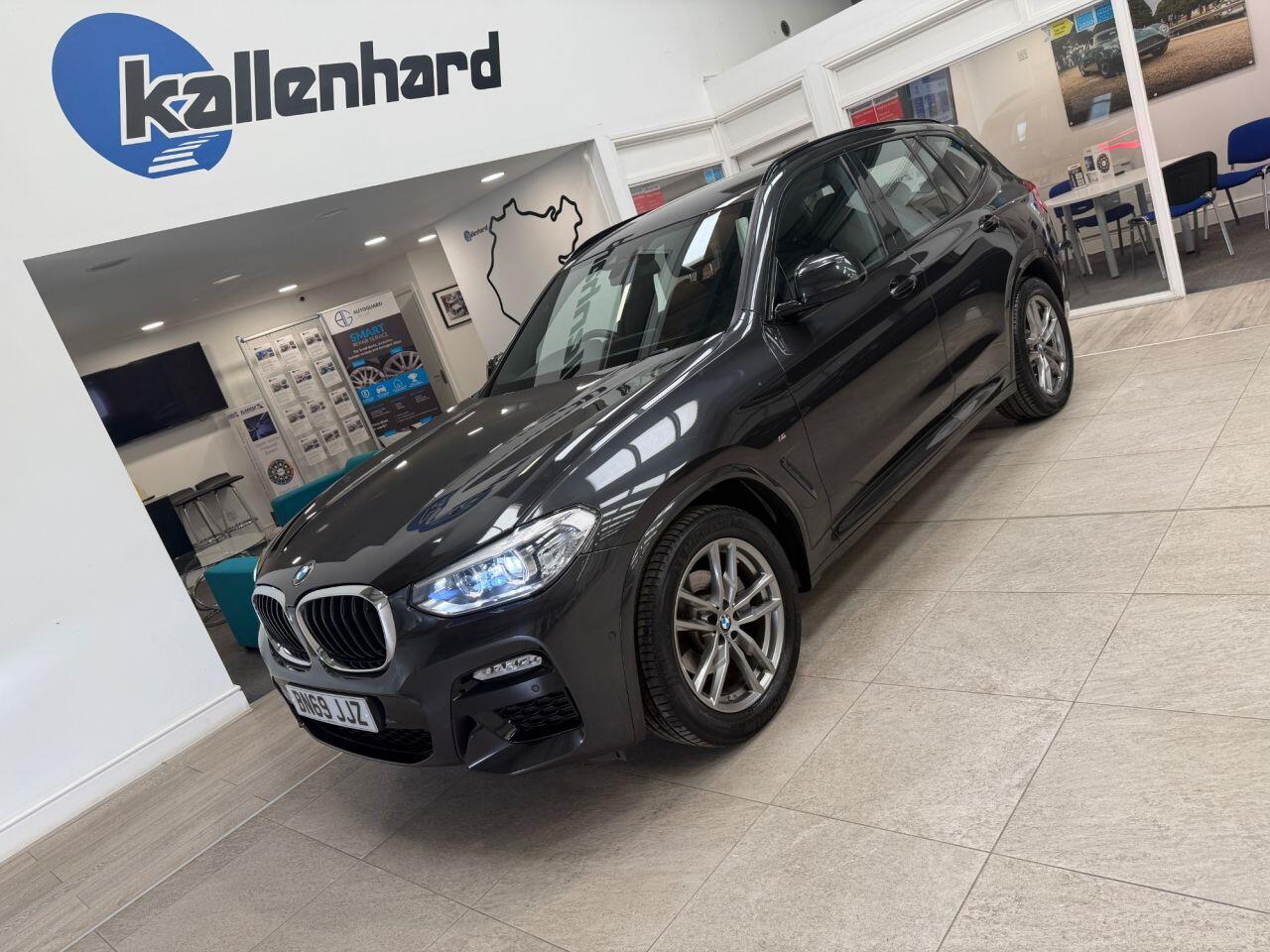 BMW X3 view 13