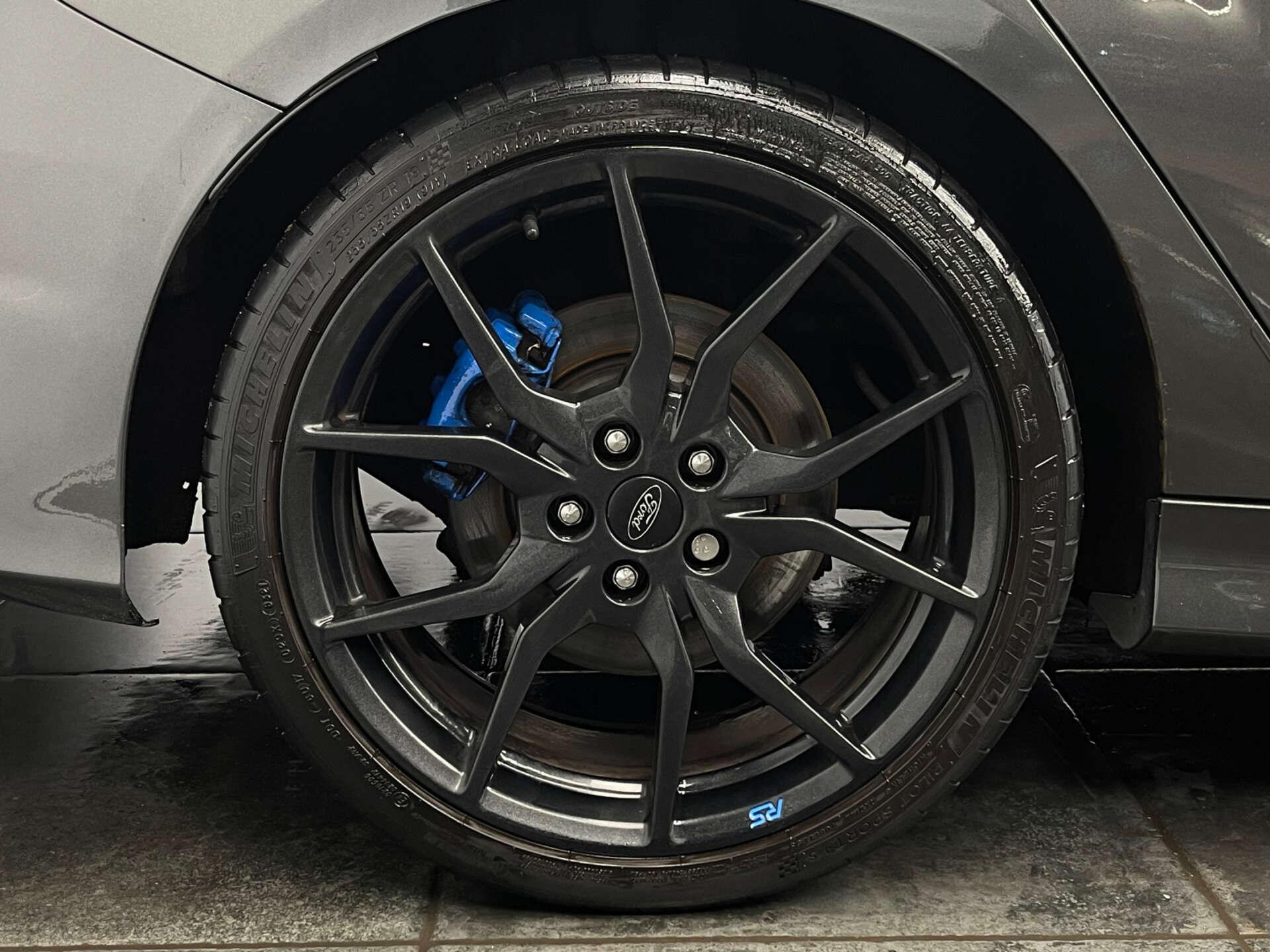 Ford Focus view 29