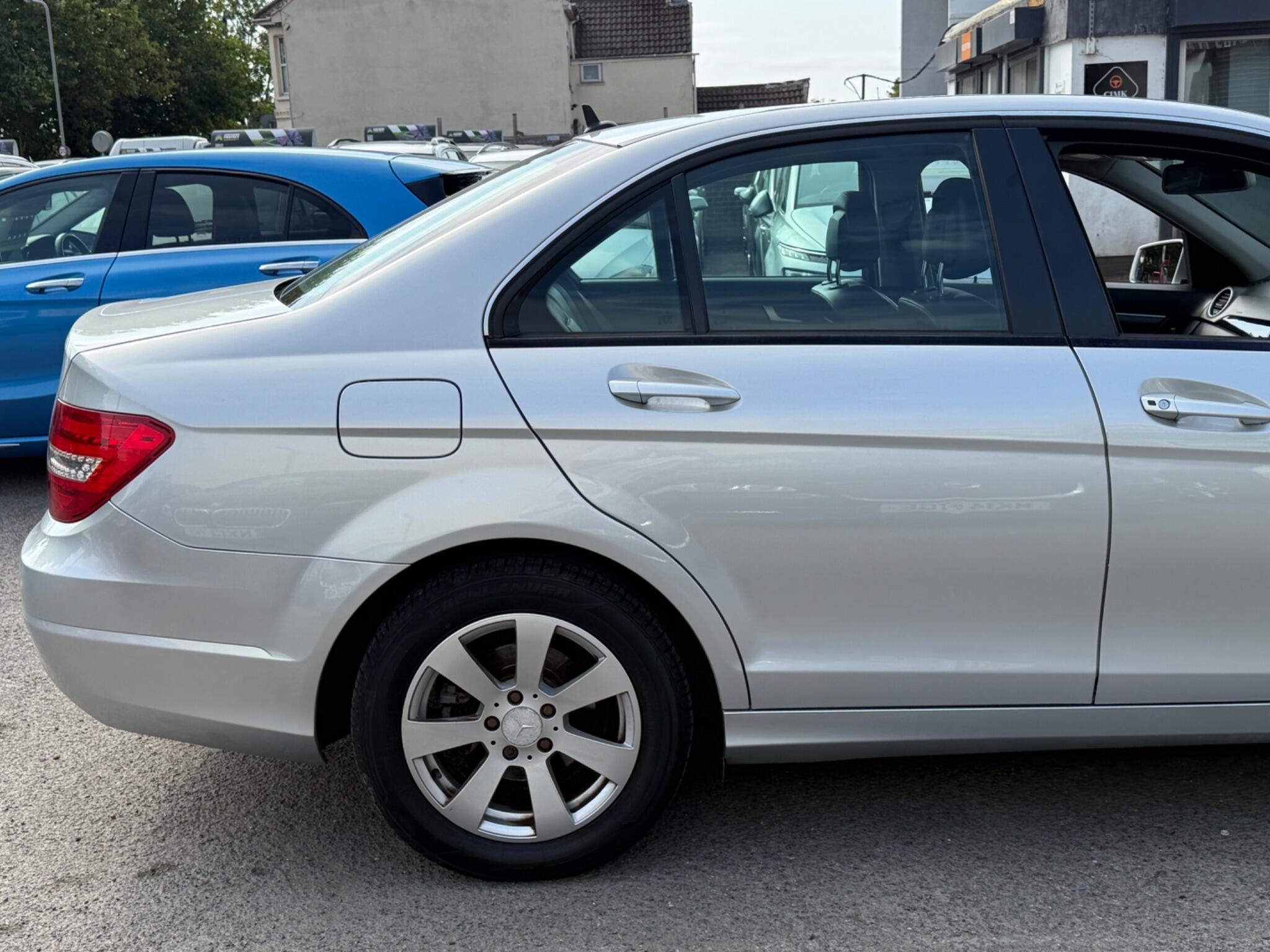 Mercedes-Benz C Class - Image 20