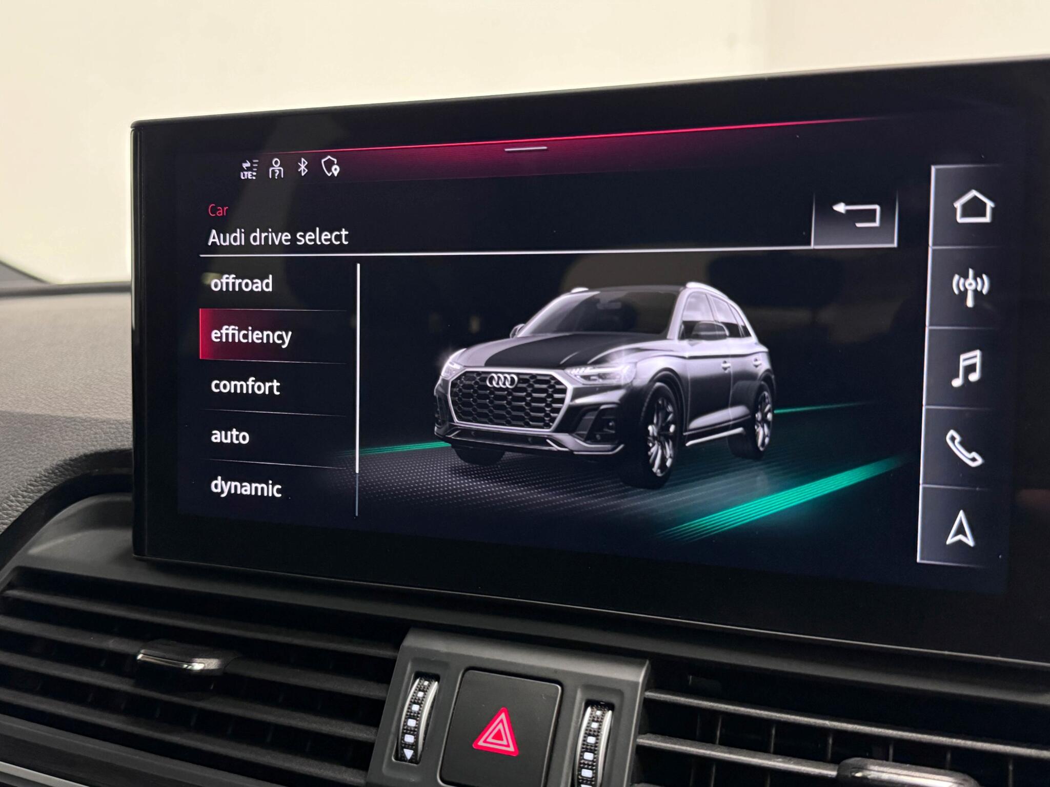 Audi Q5 view 47