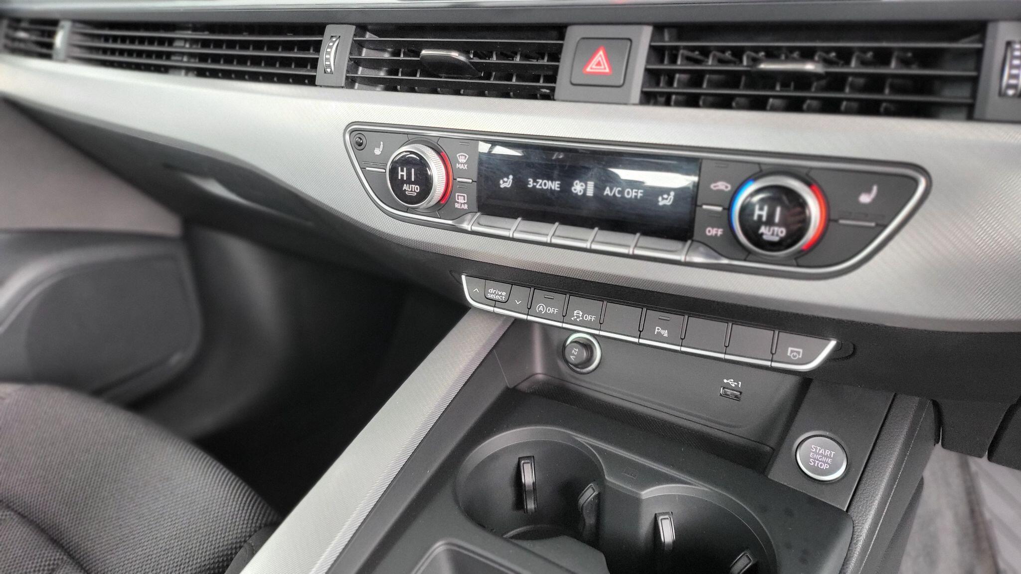 Audi A4 view 37