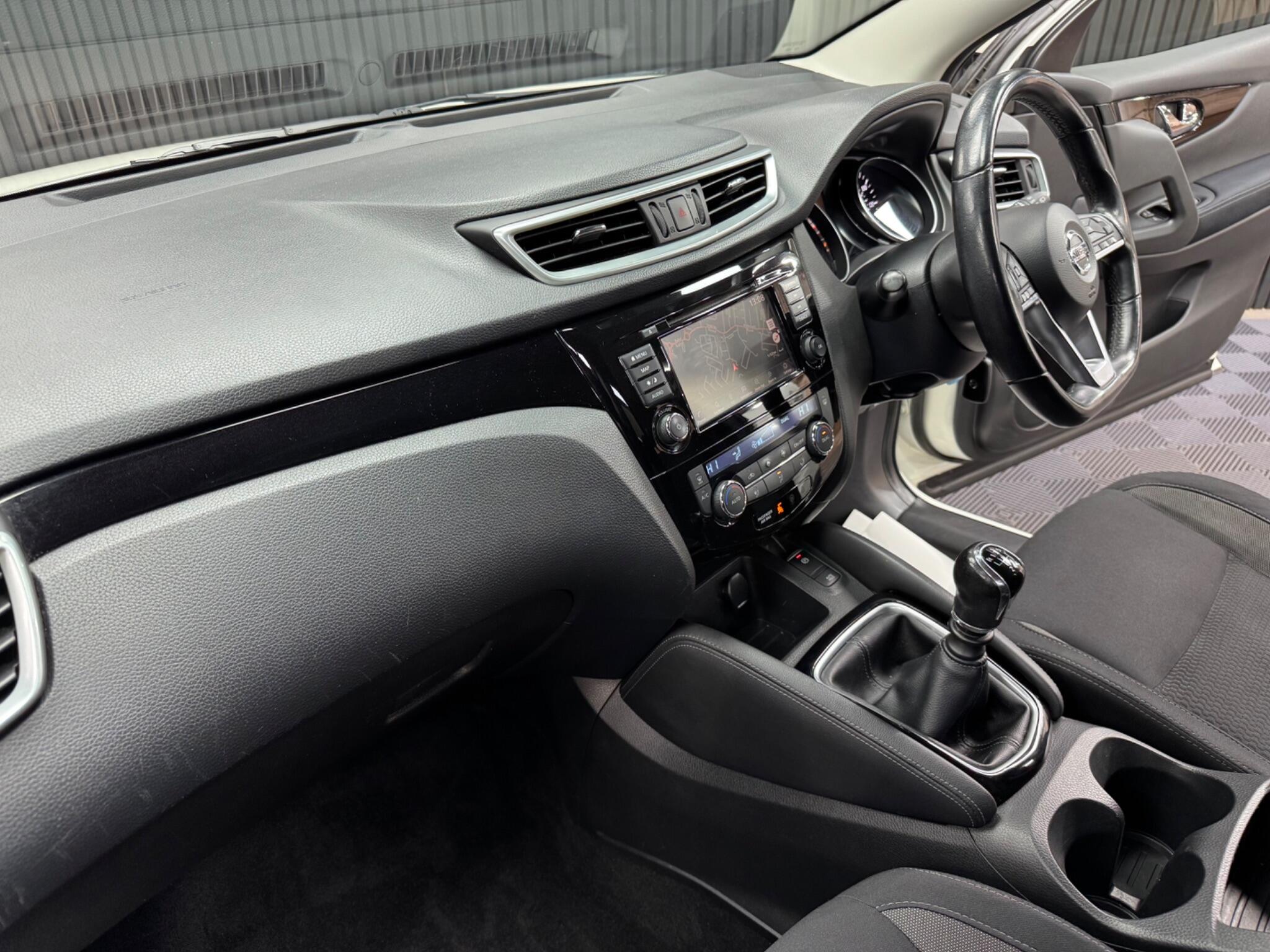 Nissan Qashqai view 45