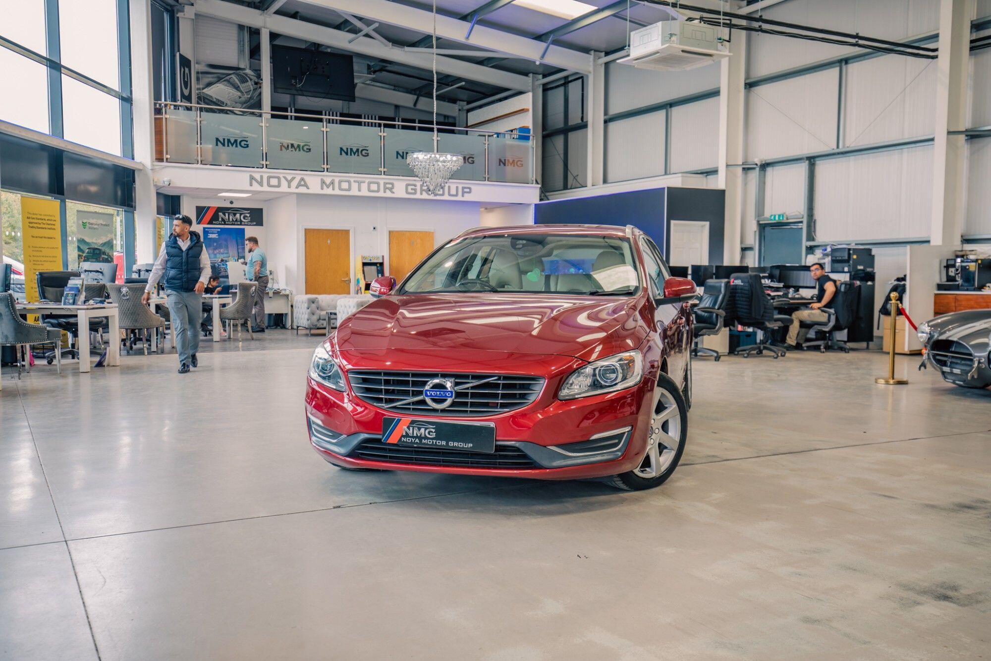 Volvo V60 view 4