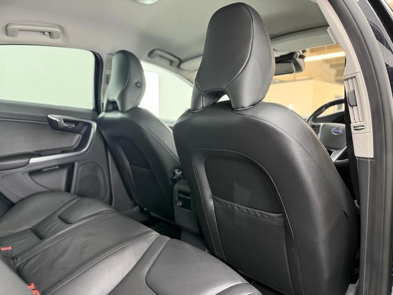 2011 Volvo S60 image 29