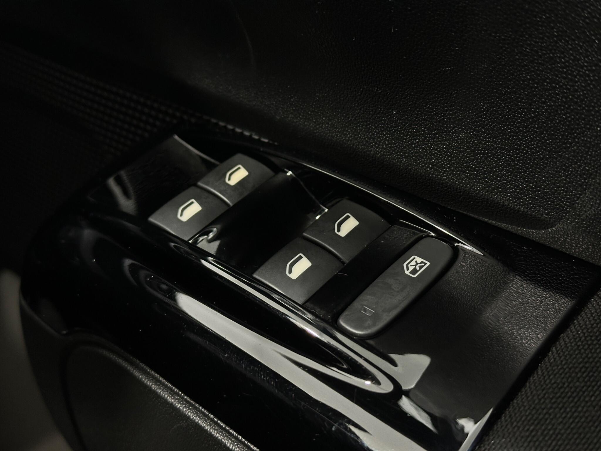 Citroen C3 view 18