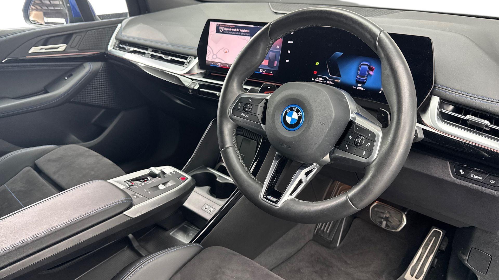 BMW 2 Series view 6