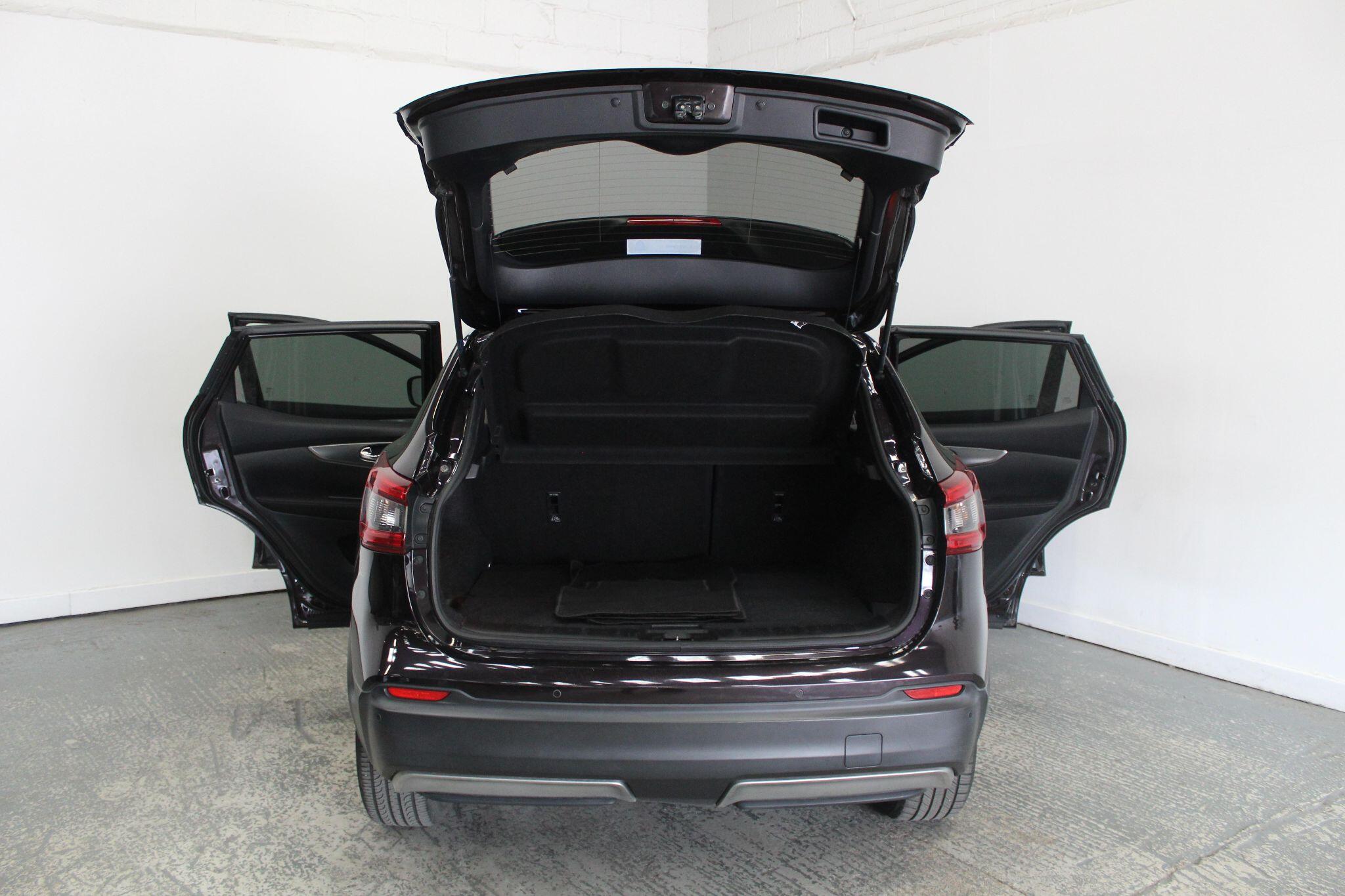 Nissan Qashqai view 24