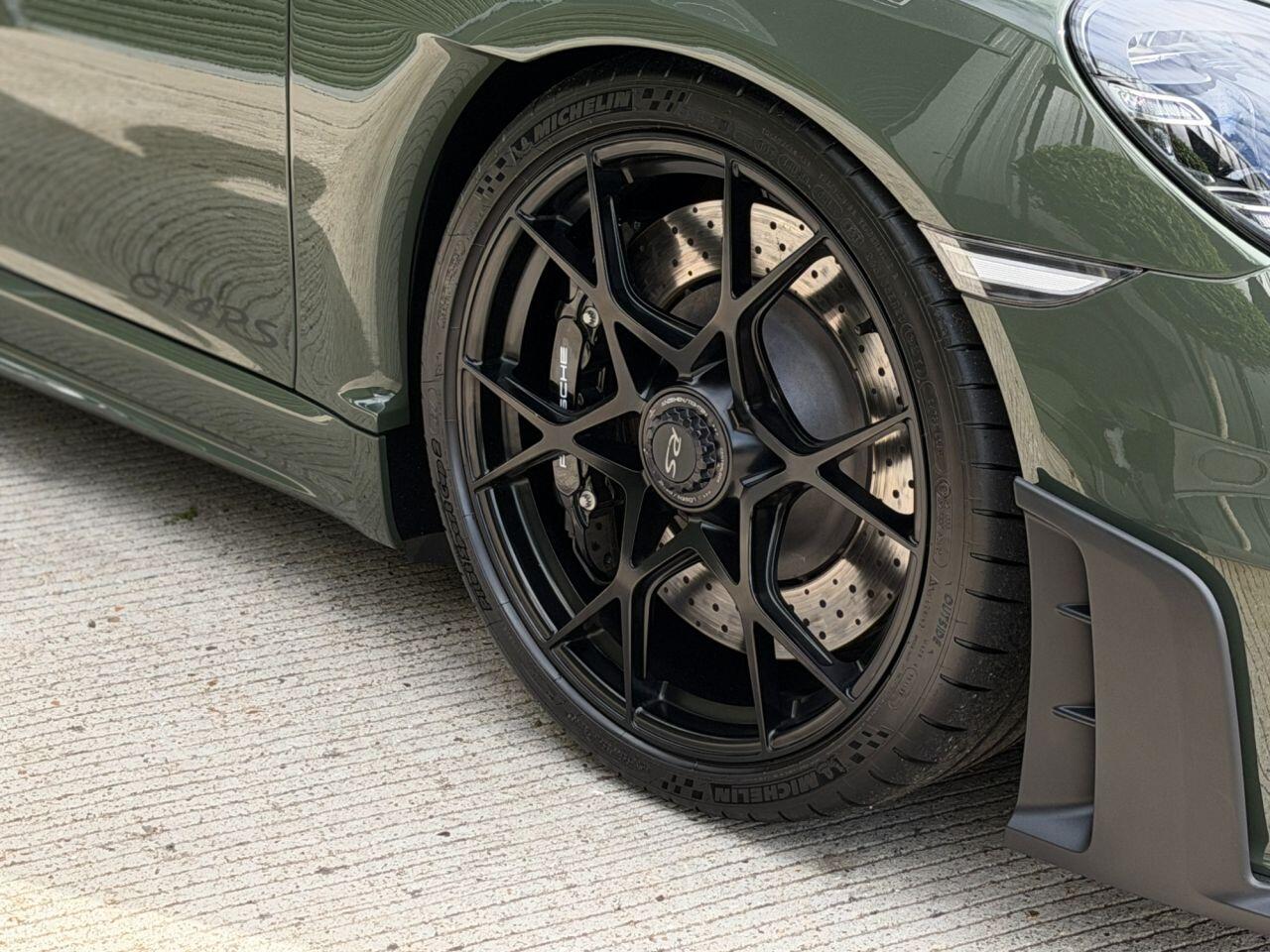 Porsche 718 Cayman view 15
