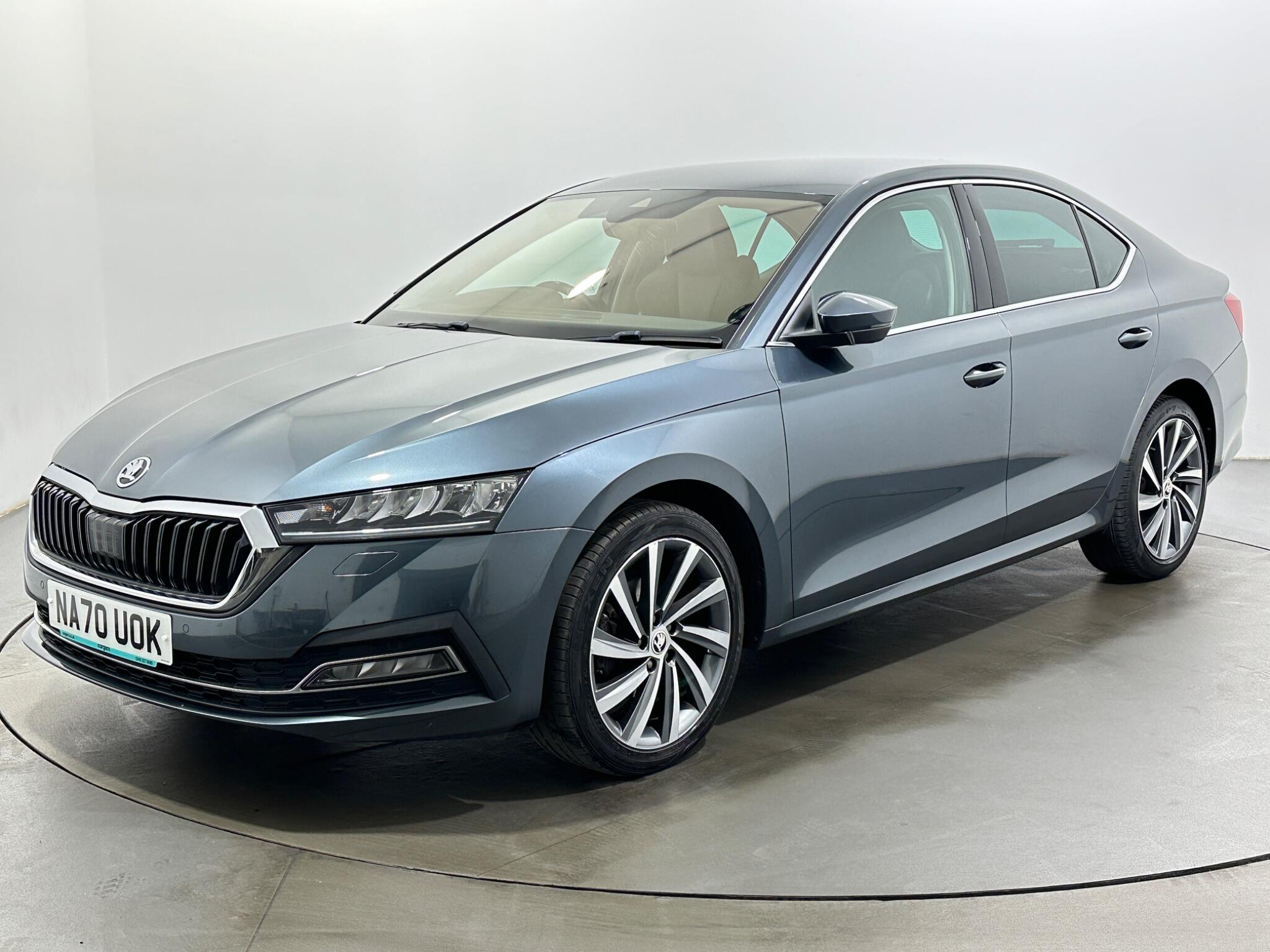 Skoda Octavia view 4