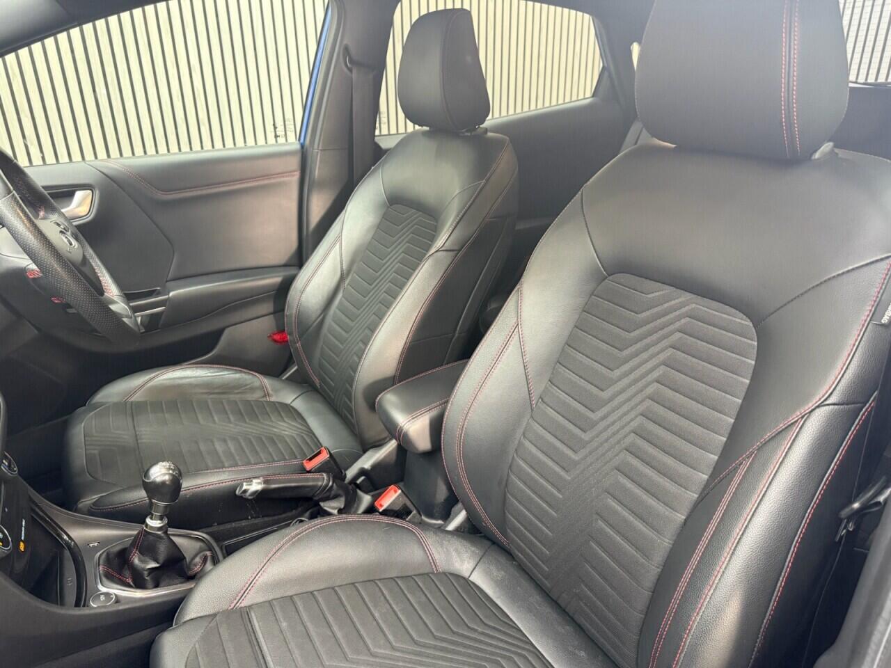 Ford Puma view 8