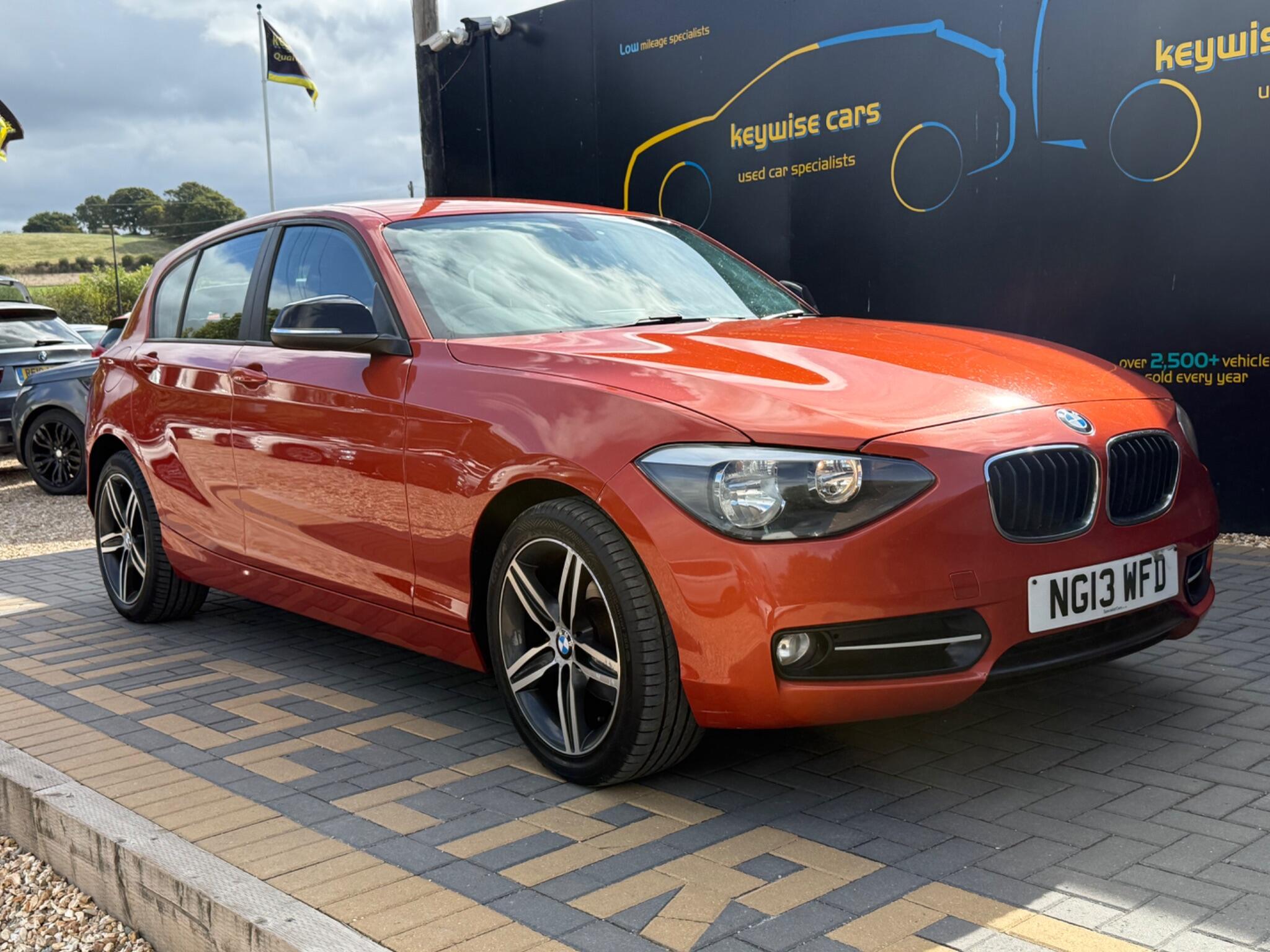 BMW 1 Series view 9