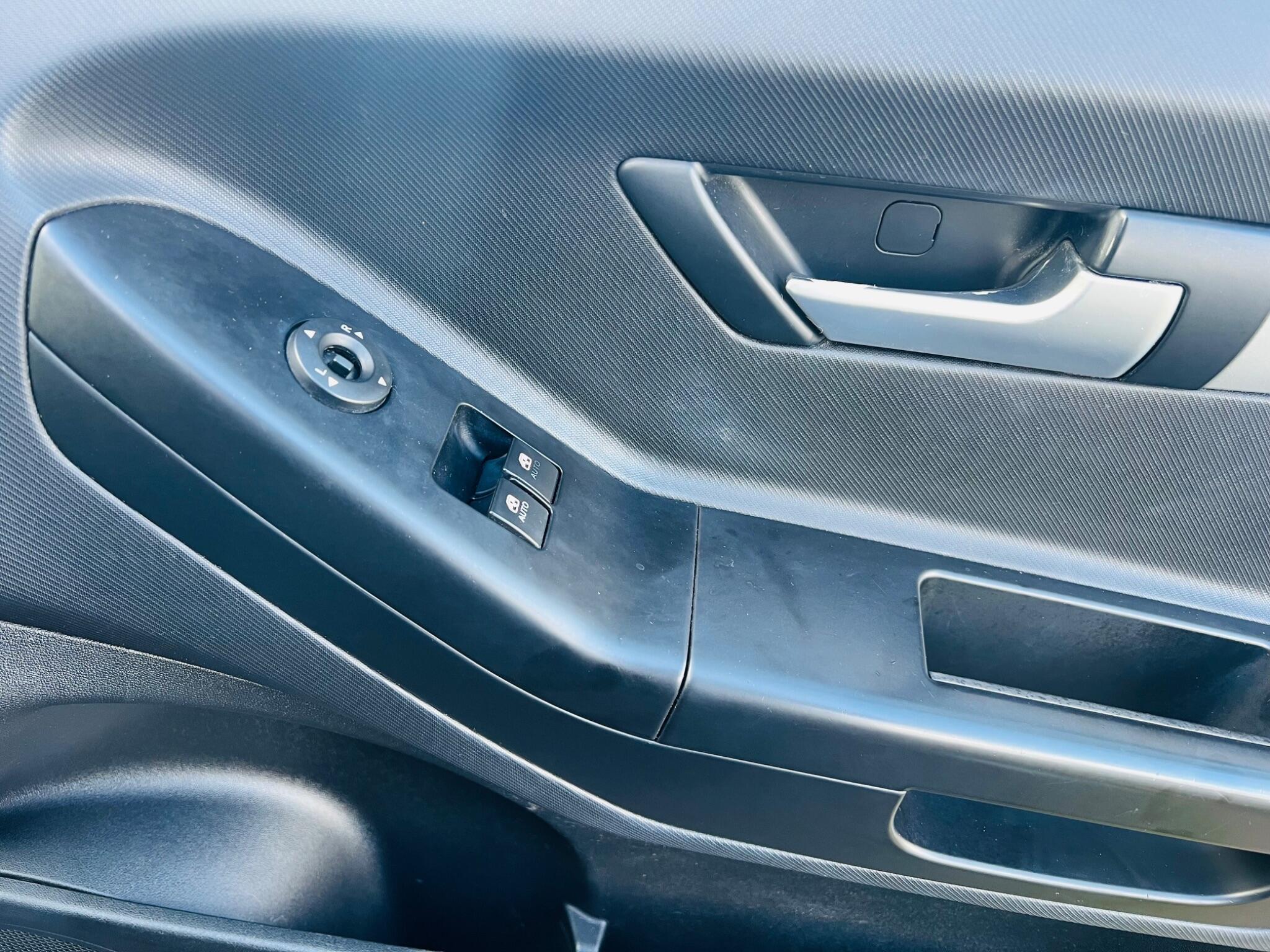 2009 Kia ProCeed image 8