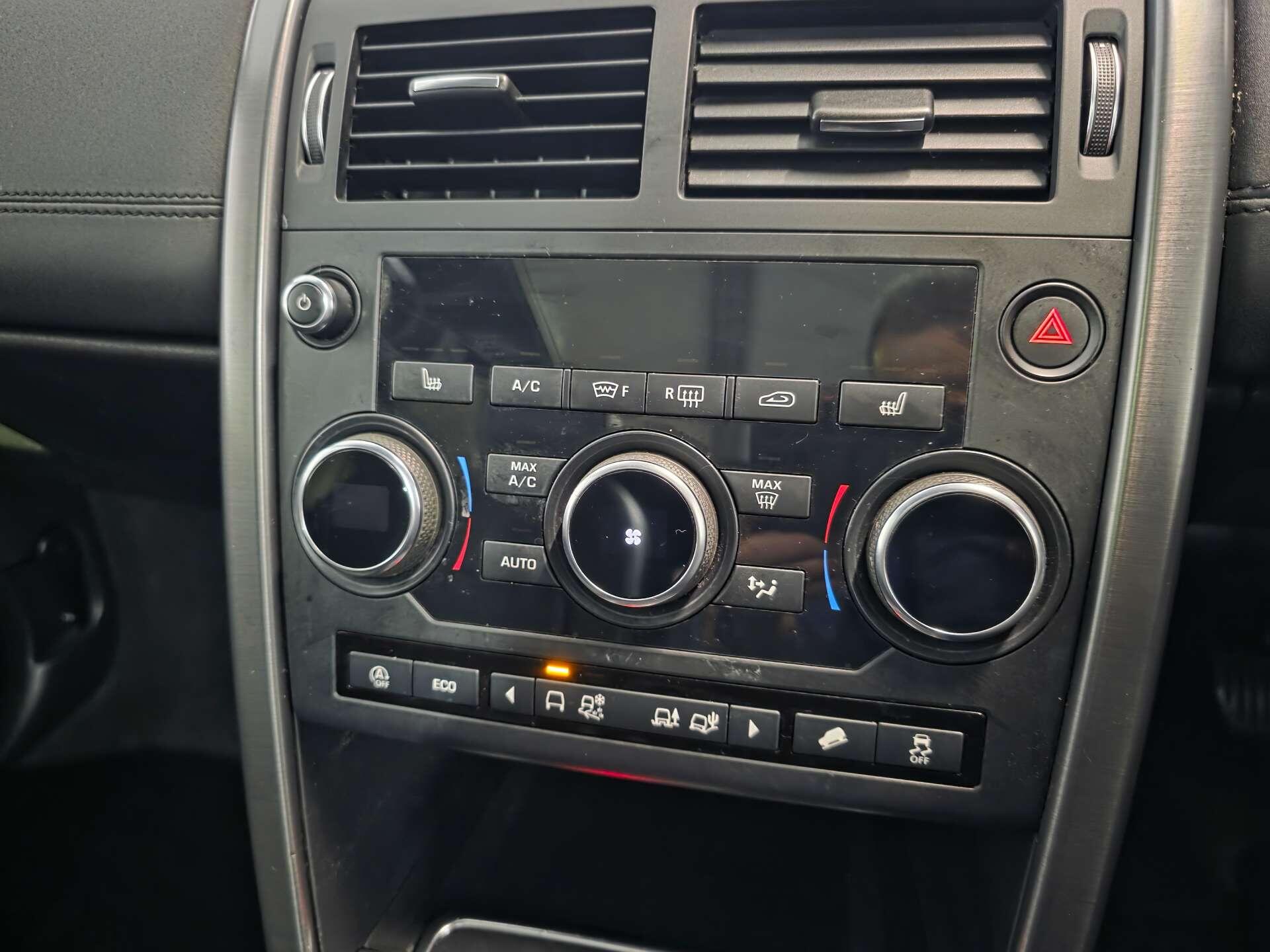 Land Rover Discovery Sport view 47