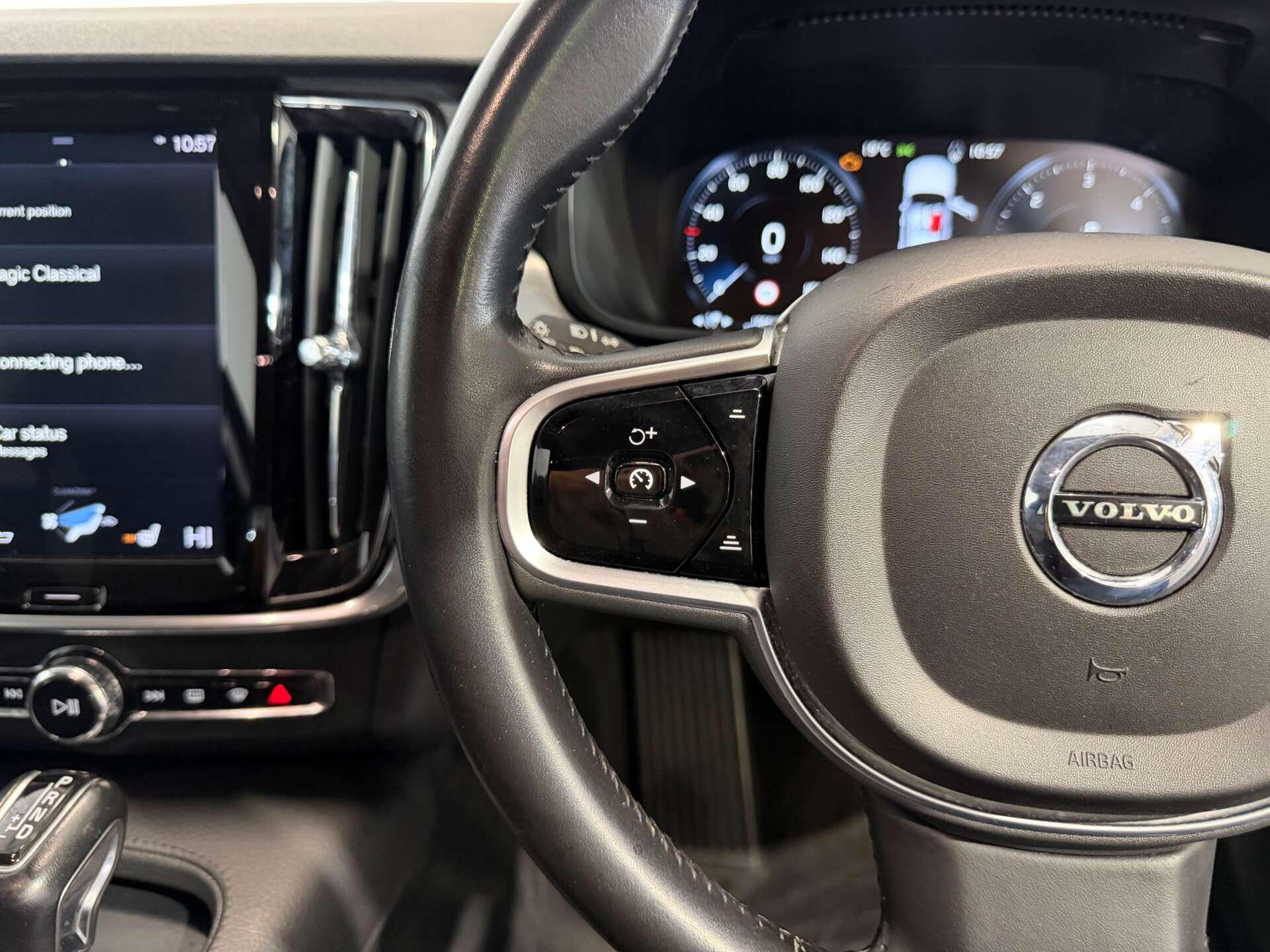 Volvo V90 view 27
