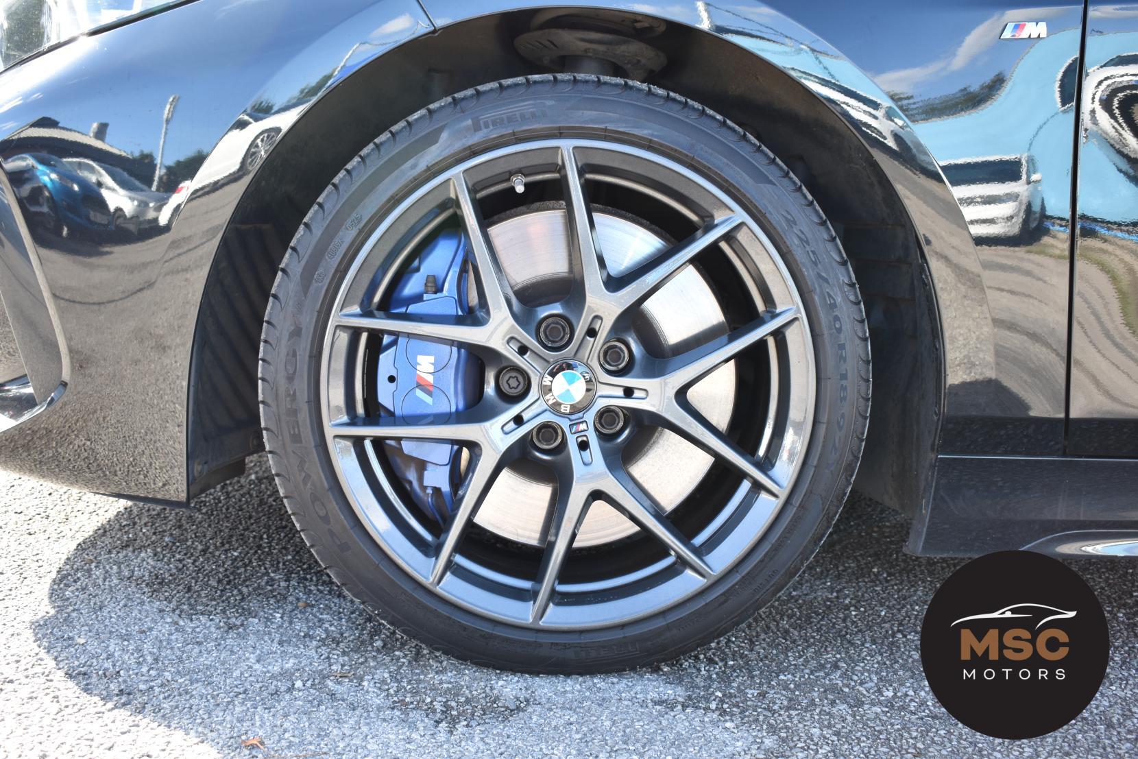 BMW 1 Series view 28