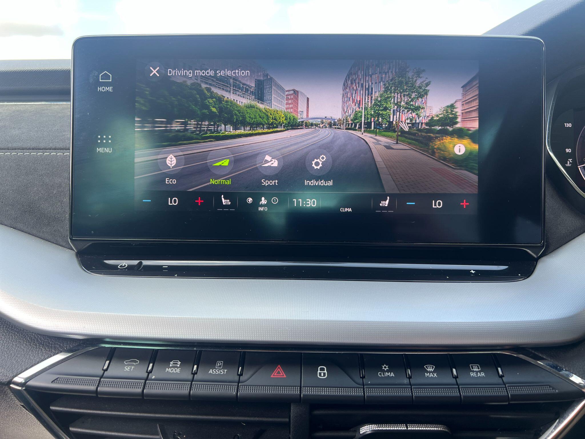 Skoda Octavia view 34