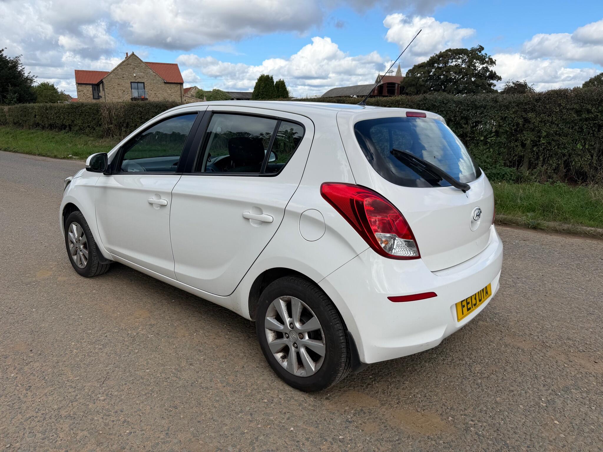Hyundai I20 view 8