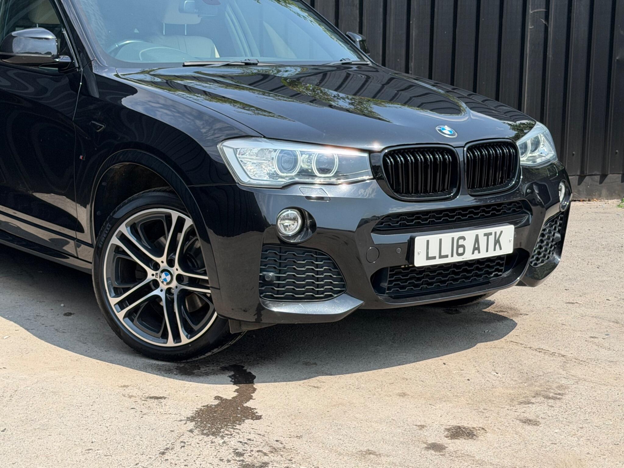 BMW X4 view 36